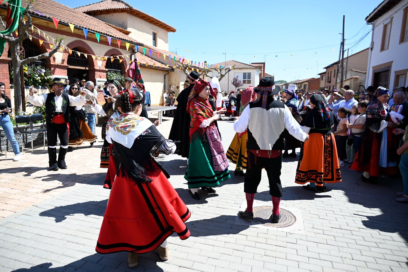 La boda antrueja de Celadilla, en imágenes