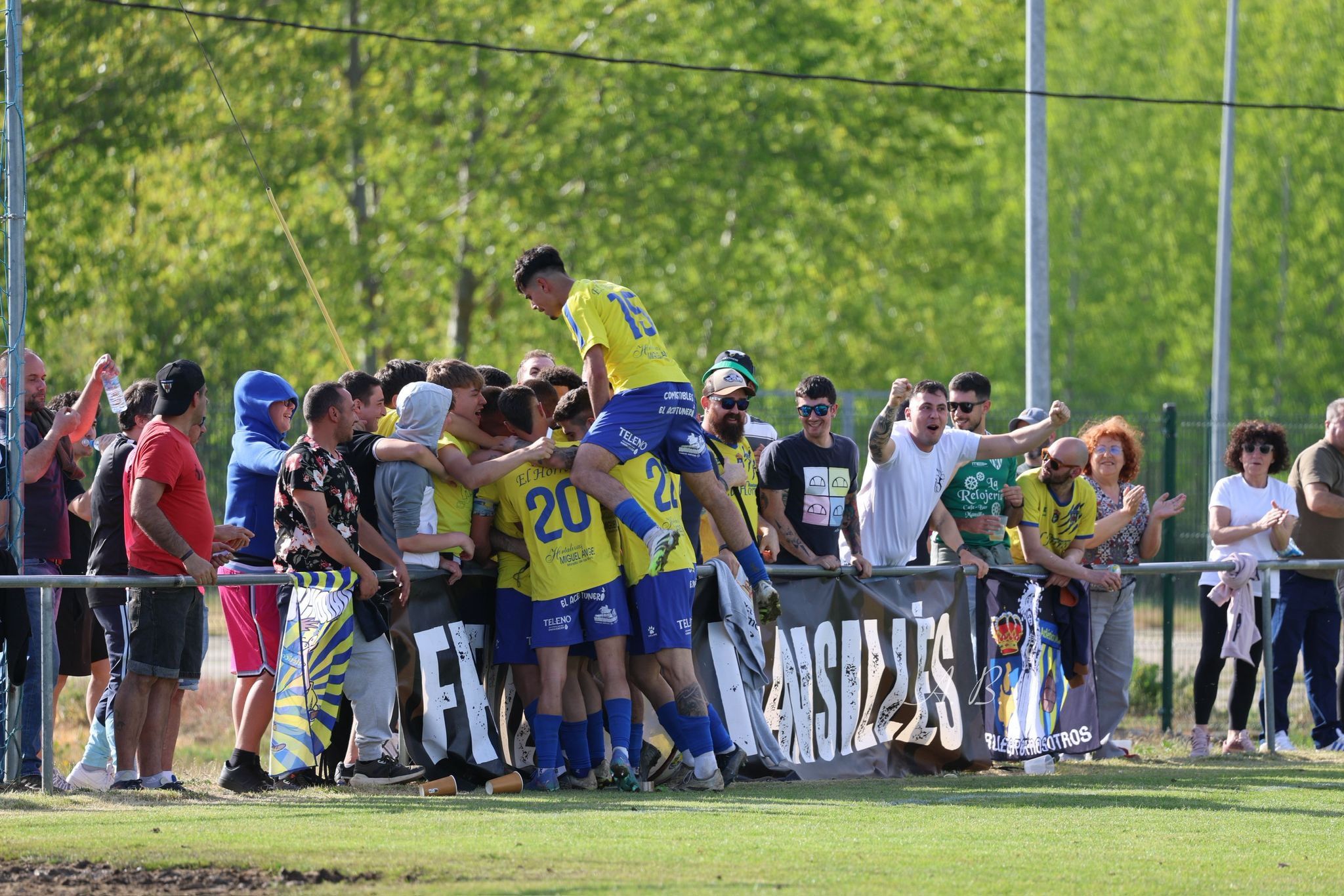 El Mansillés todavía no ha dicho la última palabra en la lucha por el 'playoff' de Tercera Federación. MANSILLÉS