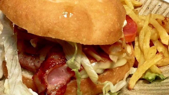 Algunos de sus platos.