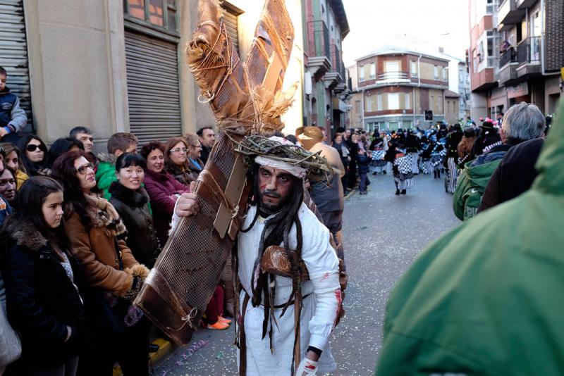 461608887.jpg