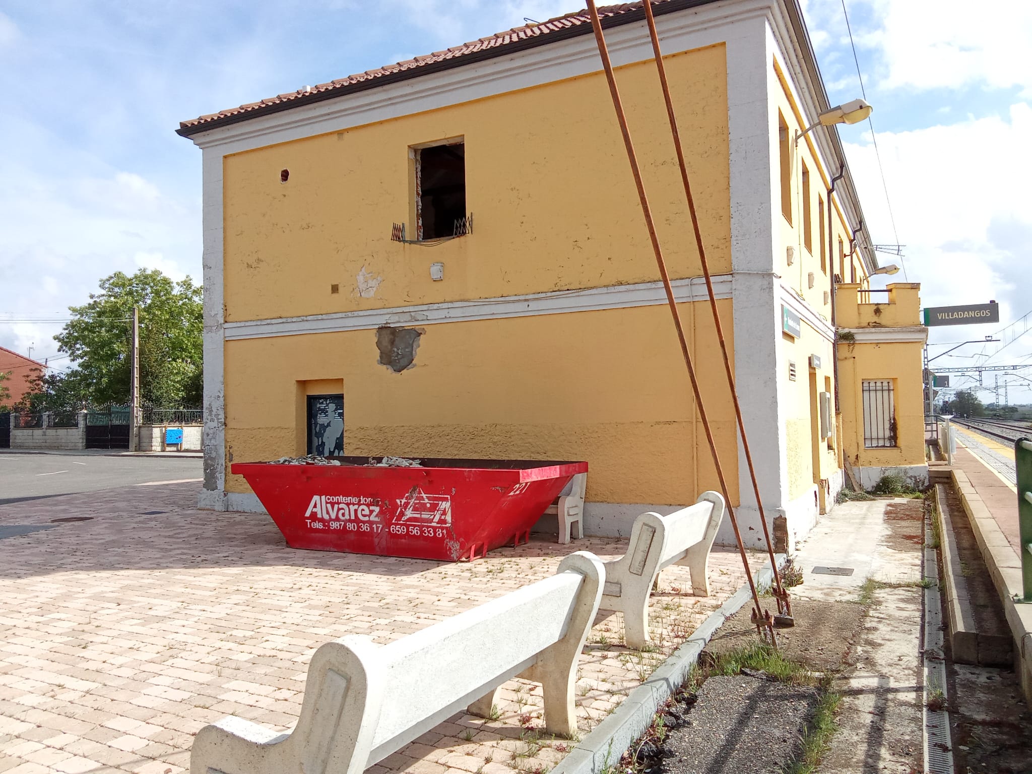 Inicio de la tercera fase de las obras para rehabilitar la estación de Villadangos. |L.N.C.