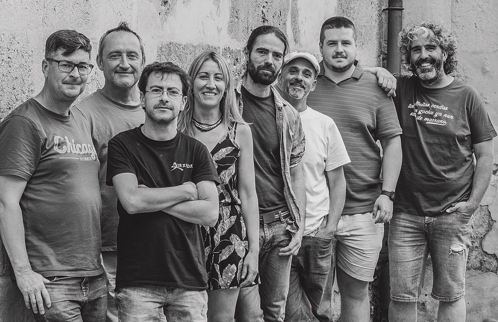 Los integrantes del grupo lacianiego D’Urria casi al completo. | CRISTINA VELASCO