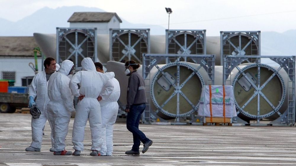 Trabajadores de la antigua LM en las instalaciones ponferradinas. | ICAL