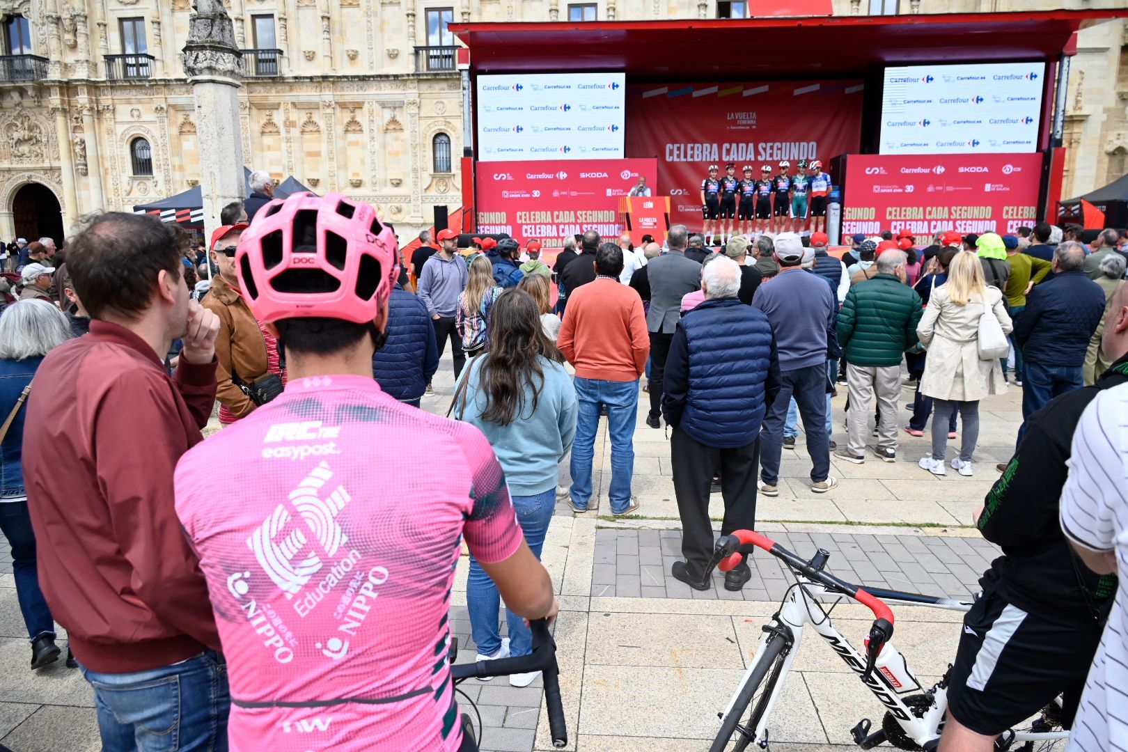 La Vuelta Ciclista Femenina unió León y Astorga en una de las etapas más decisivas. SAÚL ARÉN (3)