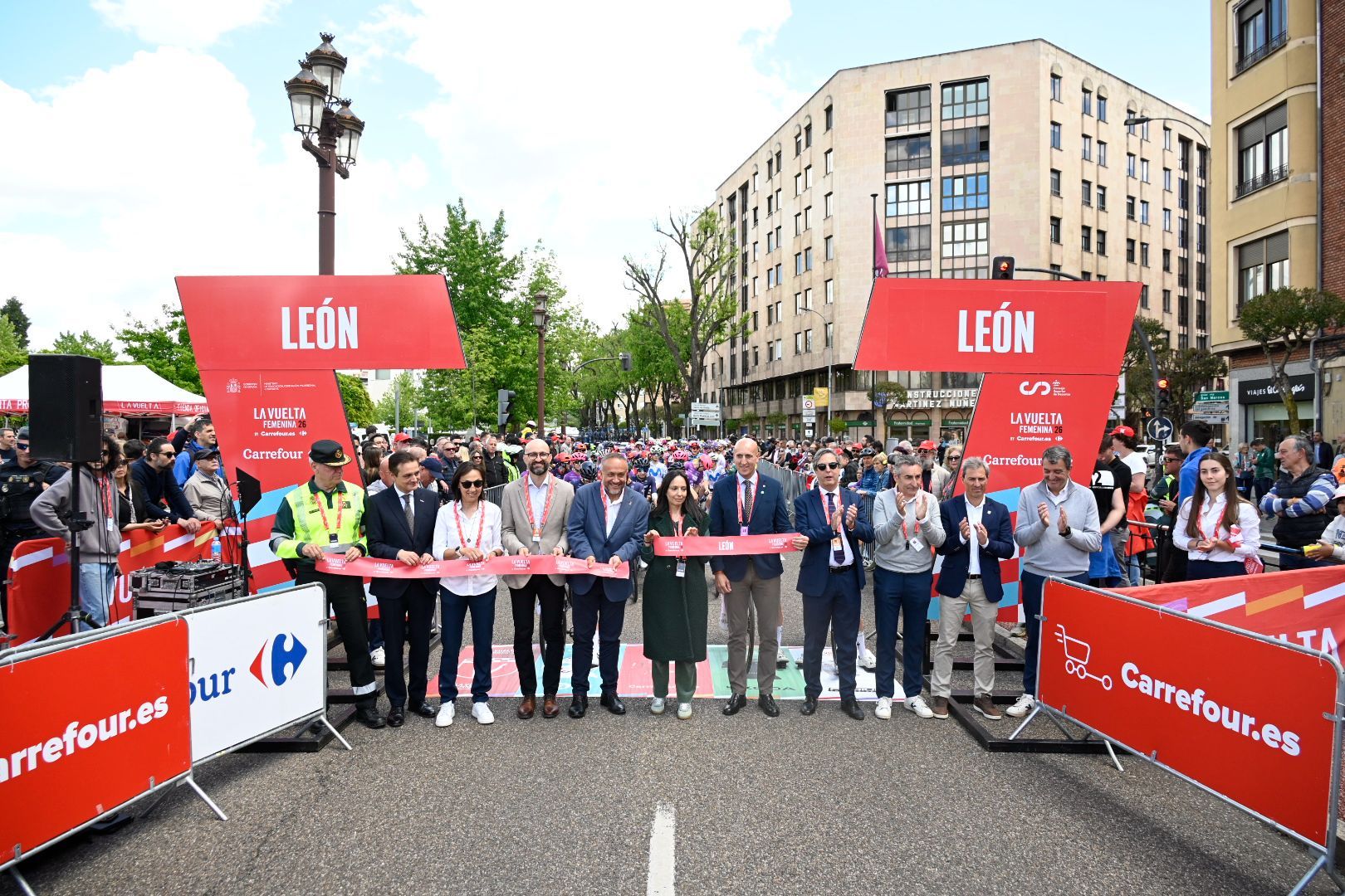 La Vuelta Ciclista Femenina unió León y Astorga en una de las etapas más decisivas. SAÚL ARÉN (9)