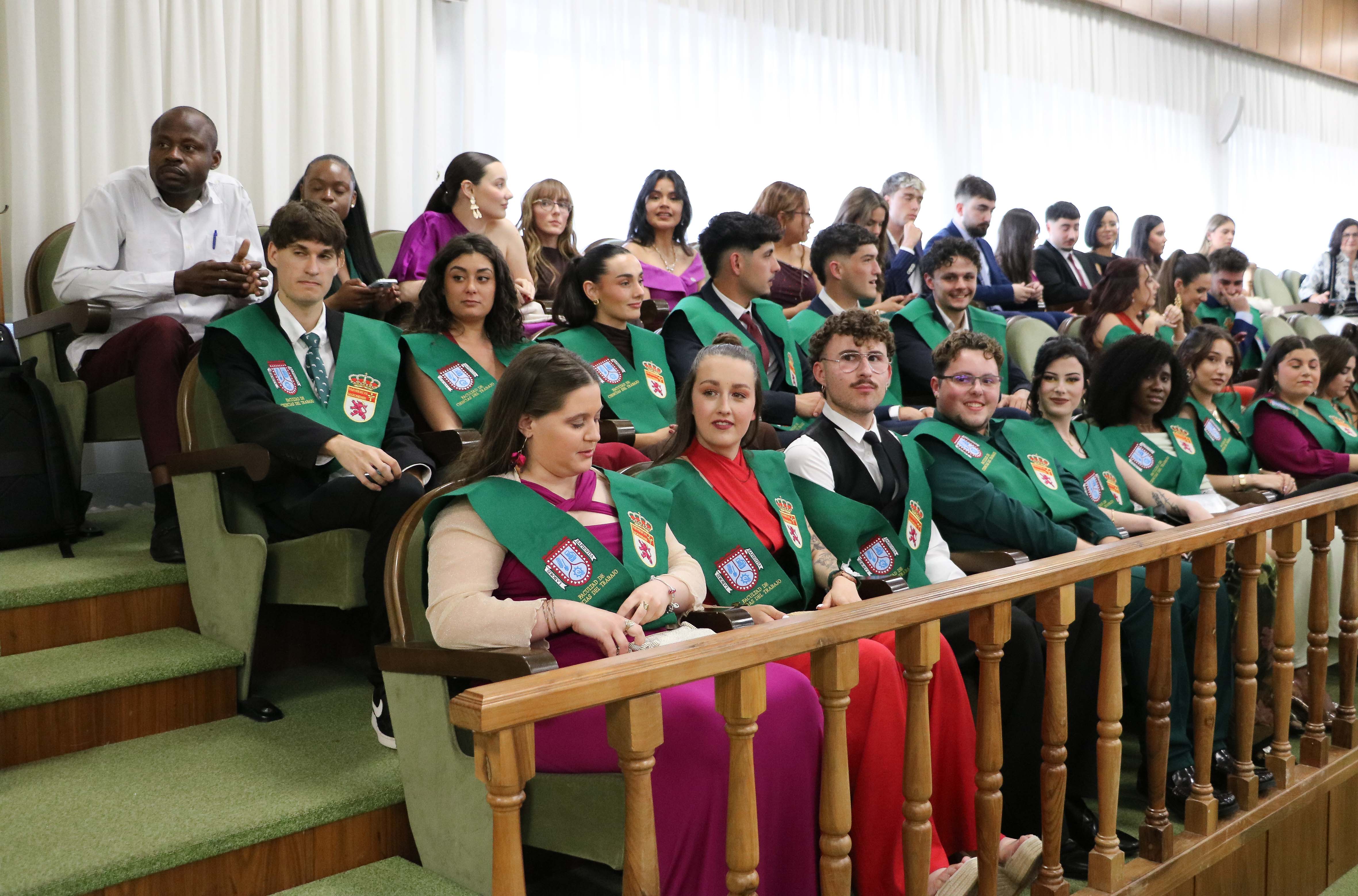 Graduación de Ciencias del Trabajo de la Universidad de León. | L.N.C.