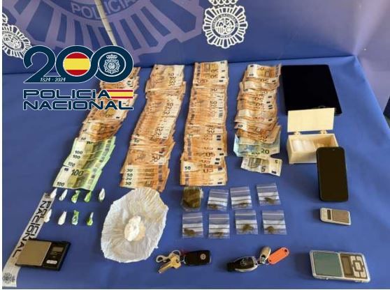 Desmantelados dos puntos de distribución de droga en Ponferrada. | POLICÍA NACIONAL