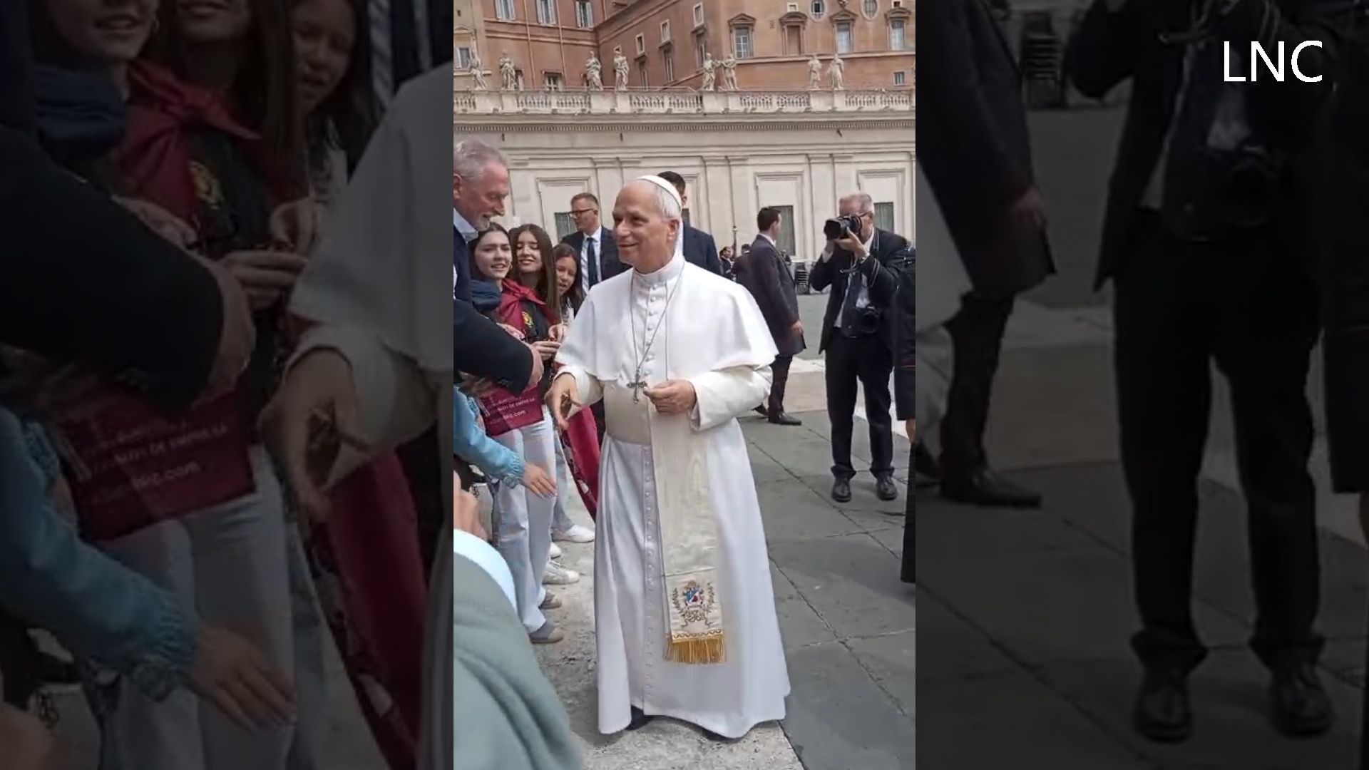 Así fue el encuentro del Papa con los Agustinos de León: "Sabía perfectamente quiénes éramos". | RAMÓN PÉREZ MARTÍNEZ Así fue el encuentro del Papa con los Agustinos de León: "Sabía perfectamente quiénes éramos". | RAMÓN PÉREZ MARTÍNEZ