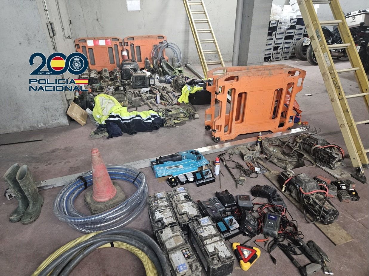 Cableado robado por los detenidos.