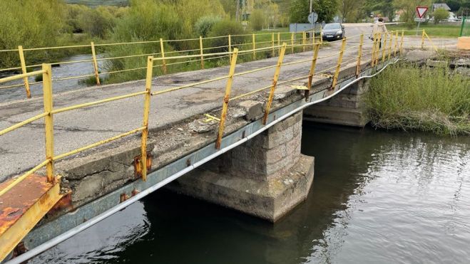 Imagen de la denuncia vecinal sobre el estado actual del puente.