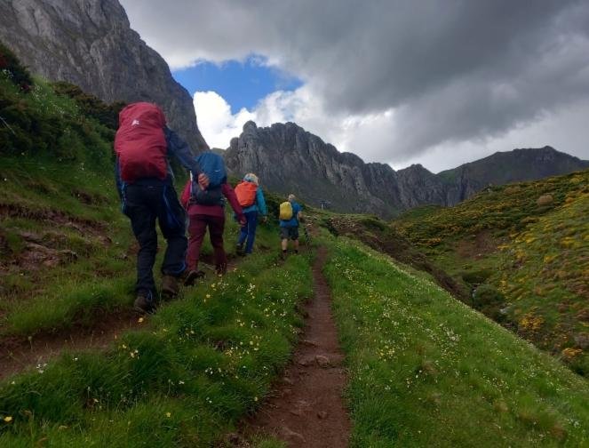 La ruta recupera antiguos caminos trashumantes. | LA SENDA LAS MERINAS