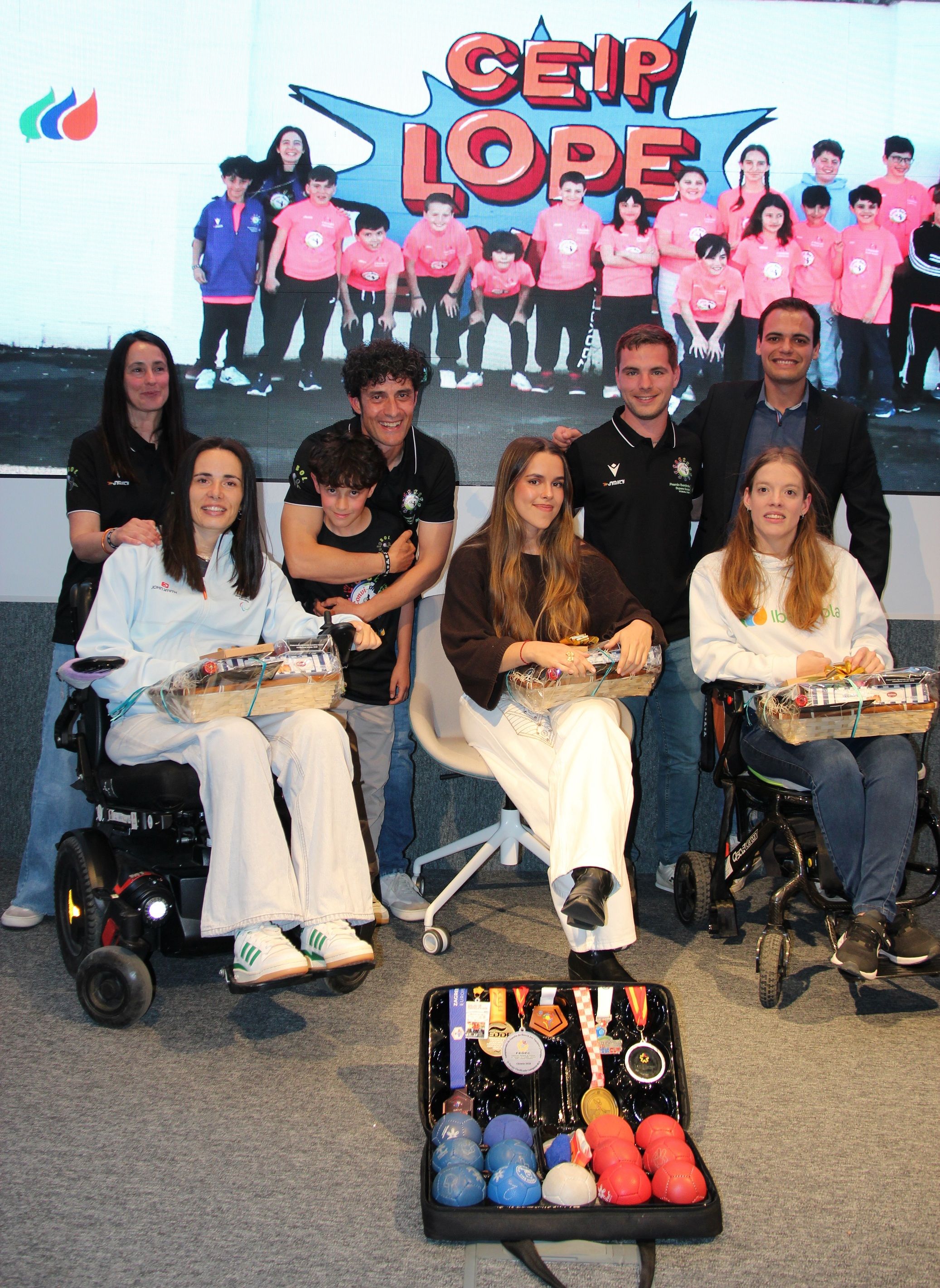 El encuentro ha servido para reflexionar sobre el papel del deporte en la transmisión de valores y en la generación de oportunidades. | L.N.C.