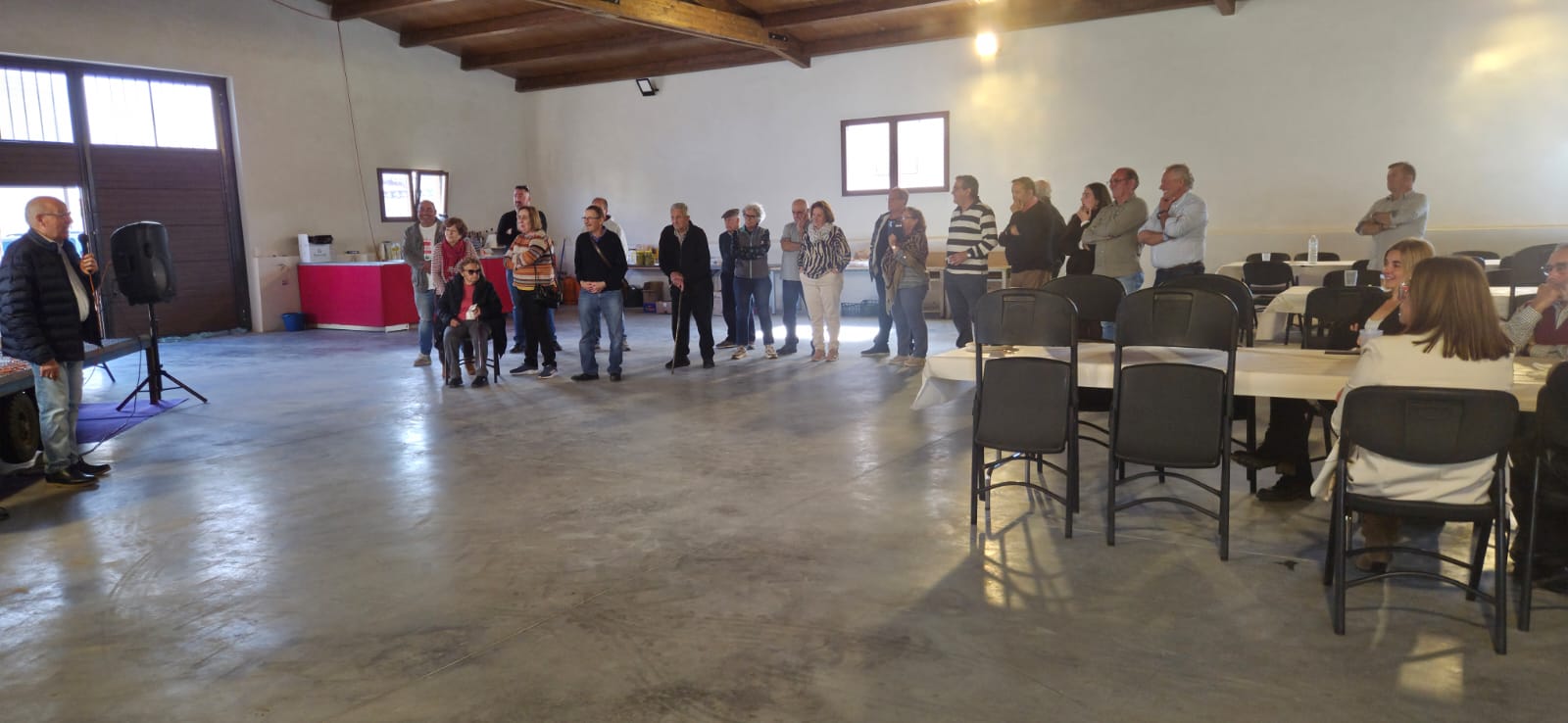 El nuevo edificio de usos múltiples fue inaugurado este pasado viernes con una gran celebración entre vecinos. | L.N.C.