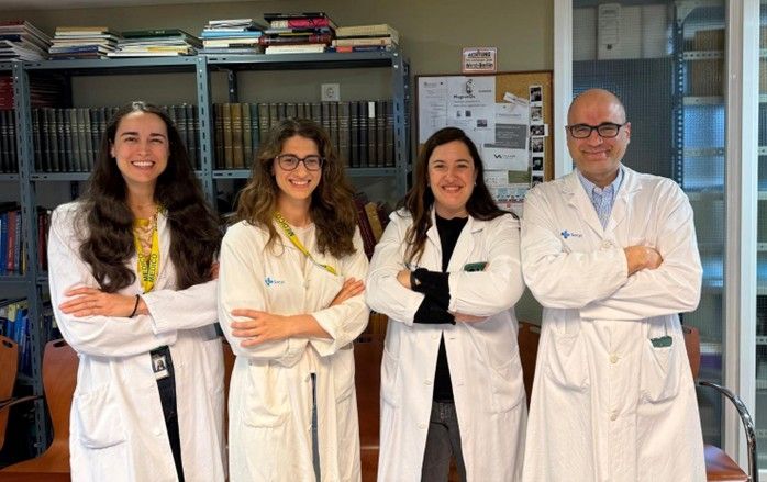 Esparcia Arnedo, Lidia de la Cruz, Paula Casas y Daniel González Arabio, miembros de la Unidad de Tumores musculoesqueléticos del Caule. |  SCLECARTO