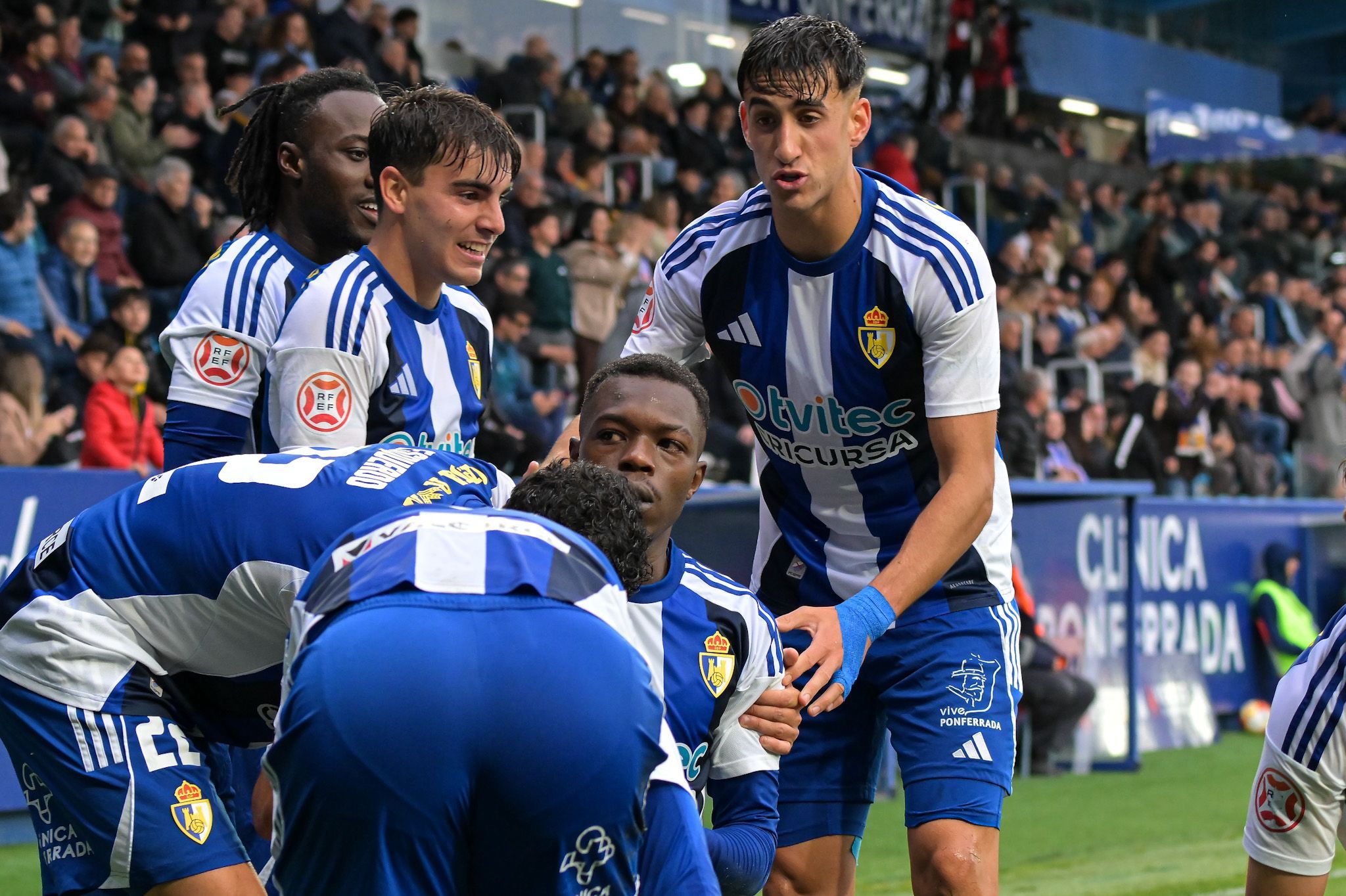 Abdoulaye Keita y Pau Ferrer salieron de la Ponferradina gratis. QUINITO Abdoulaye Keita y Pau Ferrer salieron de la Ponferradina gratis. QUINITO