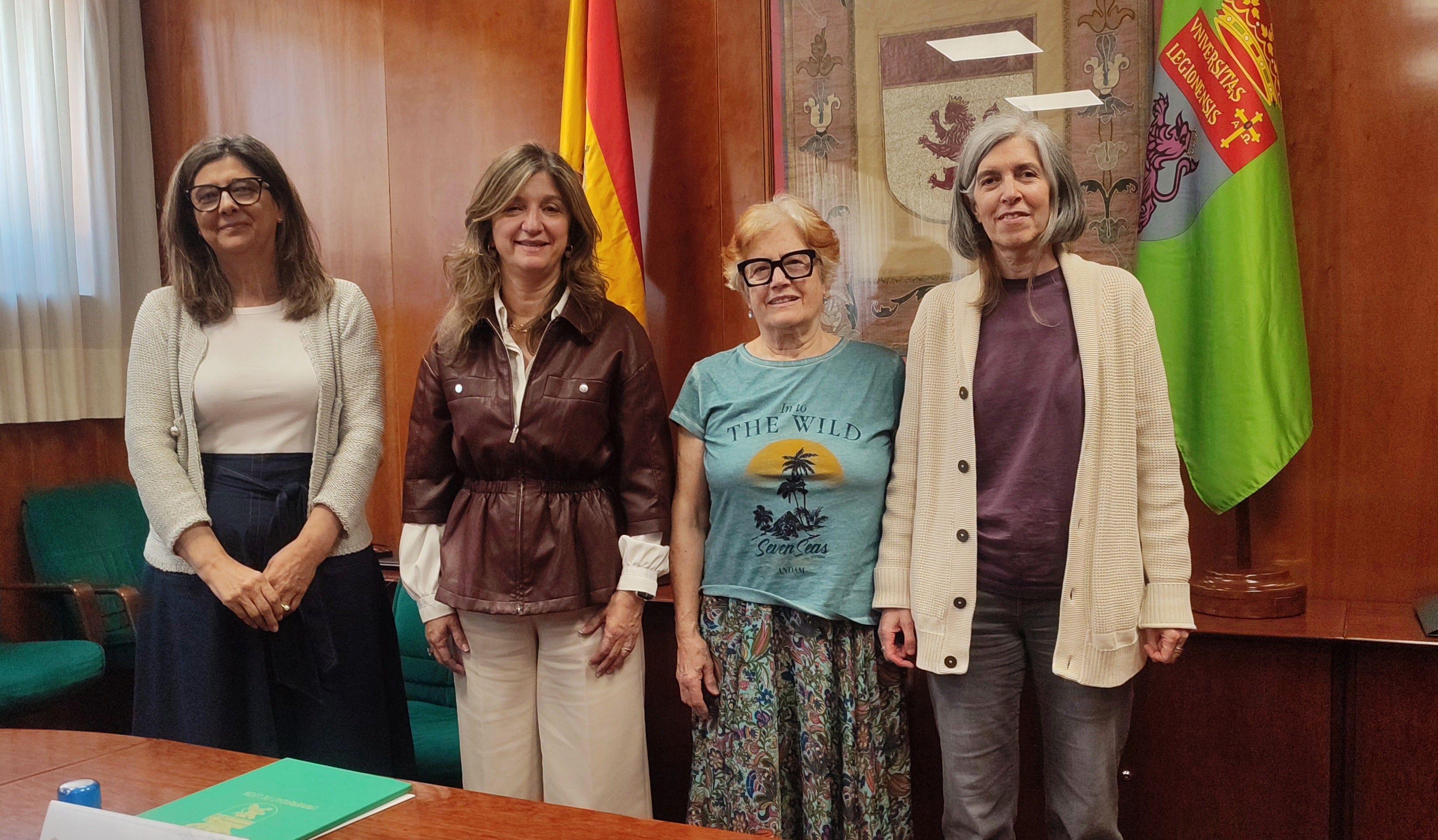 La ULE y Adavas han renovado el convenio de colaboración. | L.N.C.