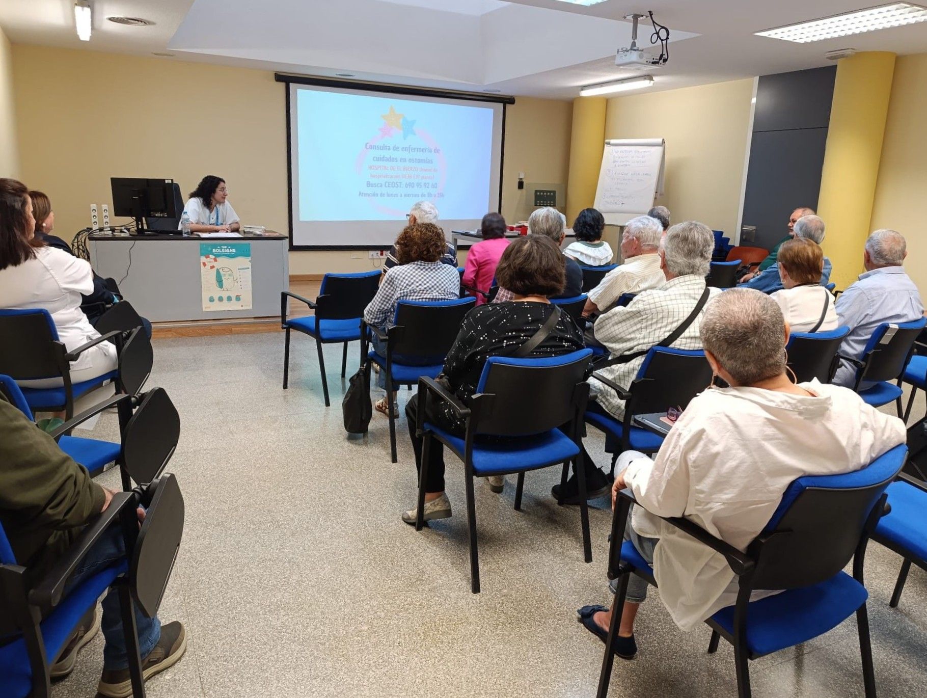 Primer taller Escuela de Pacientes Ostomizados en el Hospital Universitario El Bierzo.