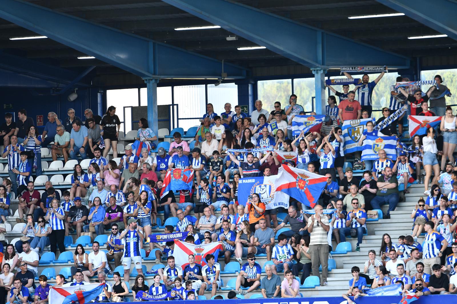 La Ponferradina pondrá este martes a la venta entradas para la vuelta del 'playoff' en Alcalá de Henares. QUINITO La Ponferradina pondrá este martes a la venta entradas para la vuelta del 'playoff' en Alcalá de Henares. QUINITO