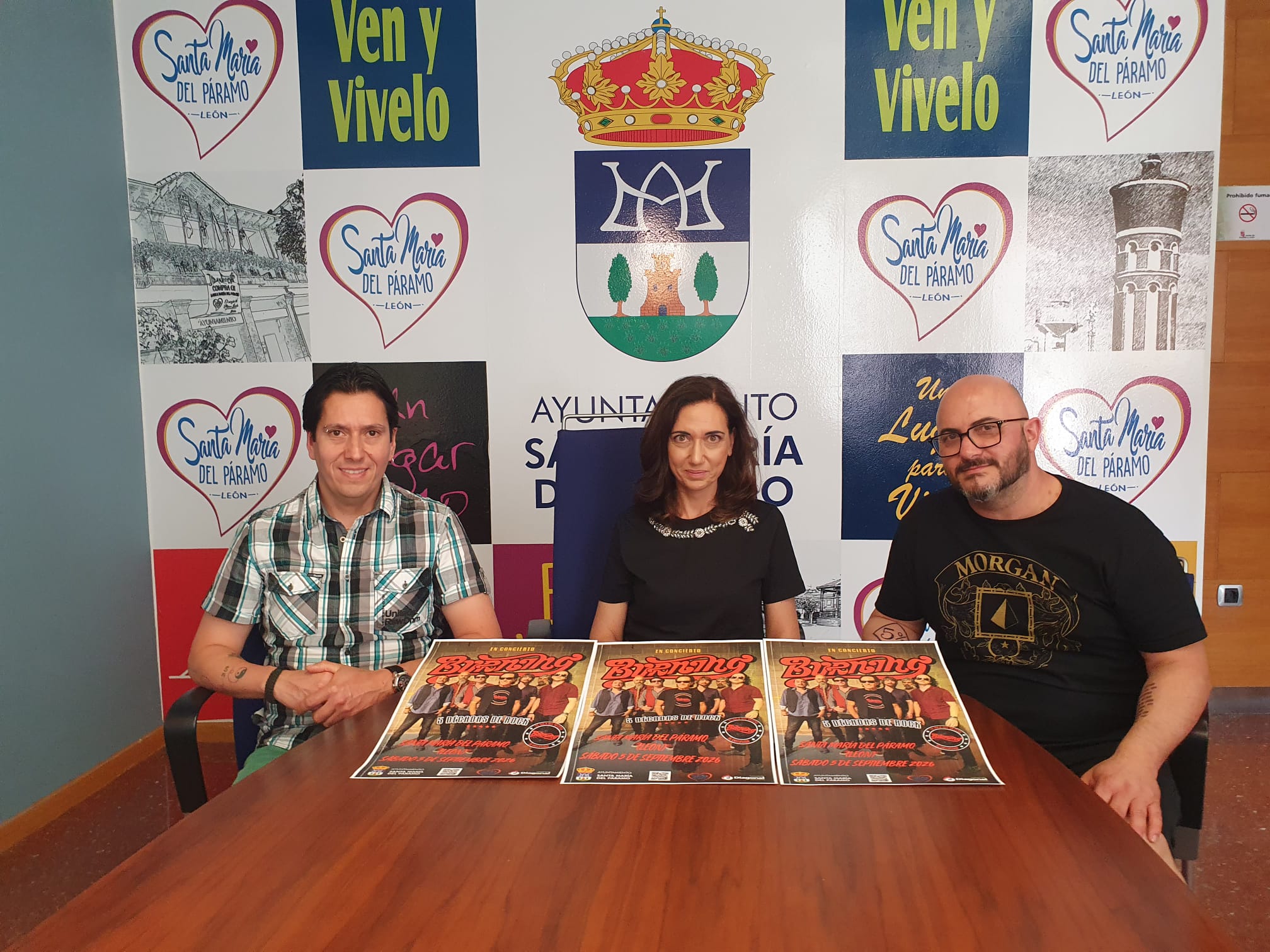 Presentación de Burning como plato fuerte de las fiestas de Santa María del Páramo. | L.N.C.