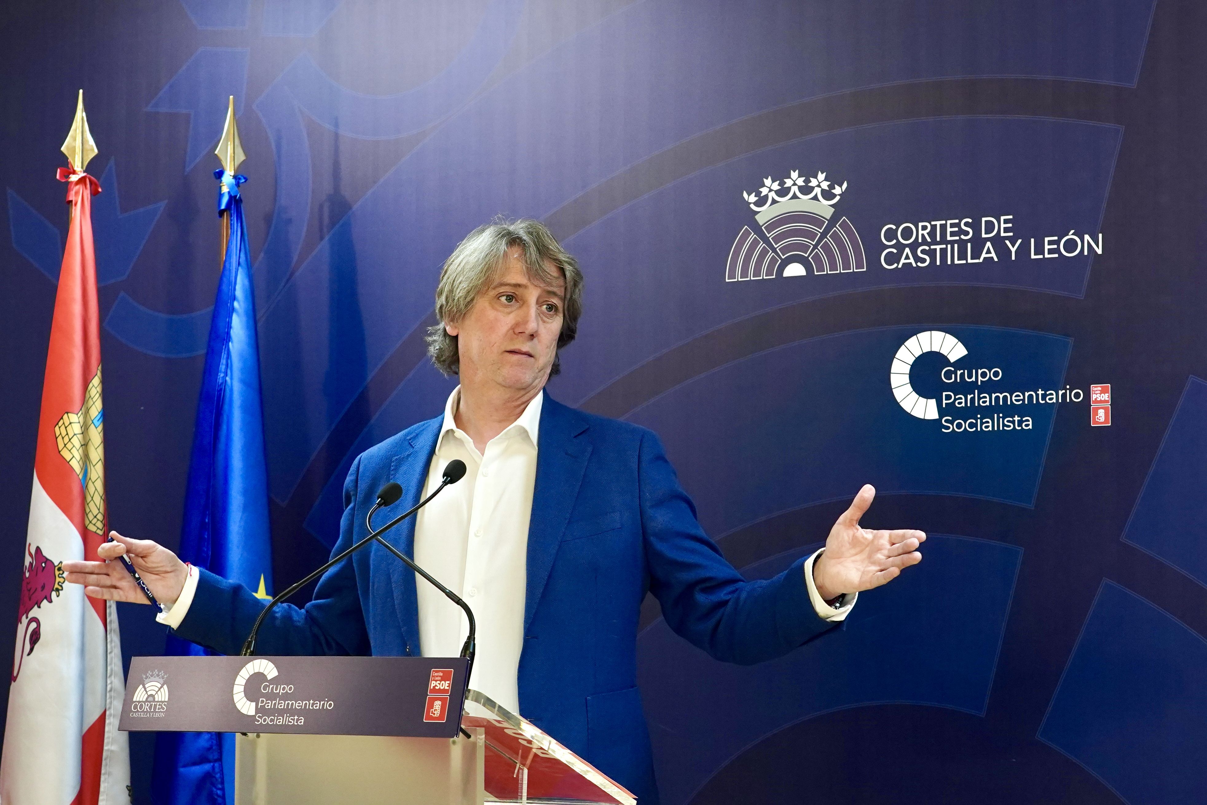 El portavoz del PSOE en las Cortes de Castilla y León, Carlos Martínez. | ICAL El portavoz del PSOE en las Cortes de Castilla y León, Carlos Martínez. | ICAL