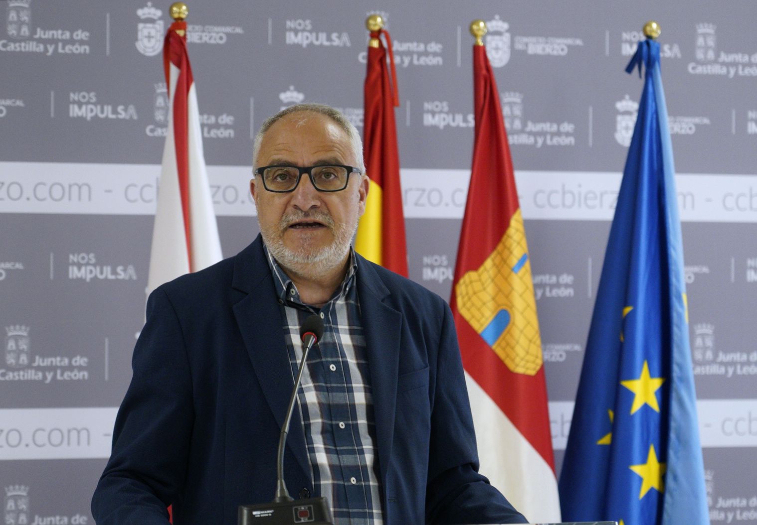 El presidente del Consejo Comarcal del Bierzo, Olegario Ramón. | CÉSAR SÁNCHEZ (ICAL)