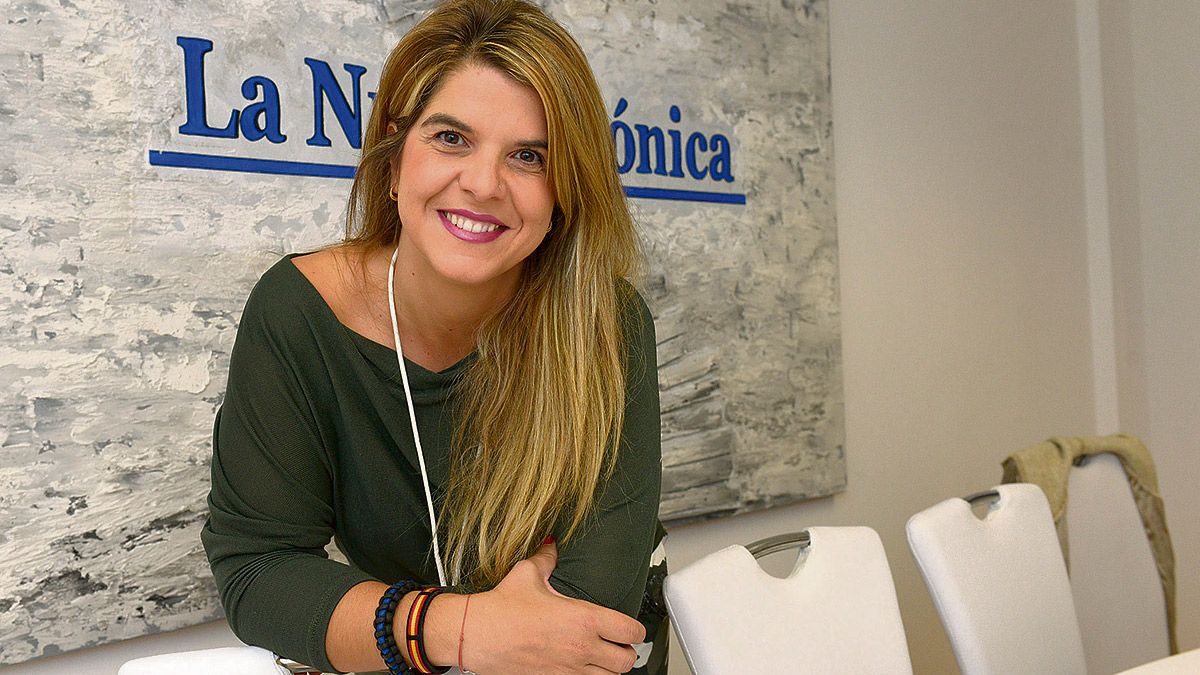 Estefanía Vera, viuda del policía leonés asesinado en Kabul e impulsora de la Fundación. | MAURICIO PEÑA