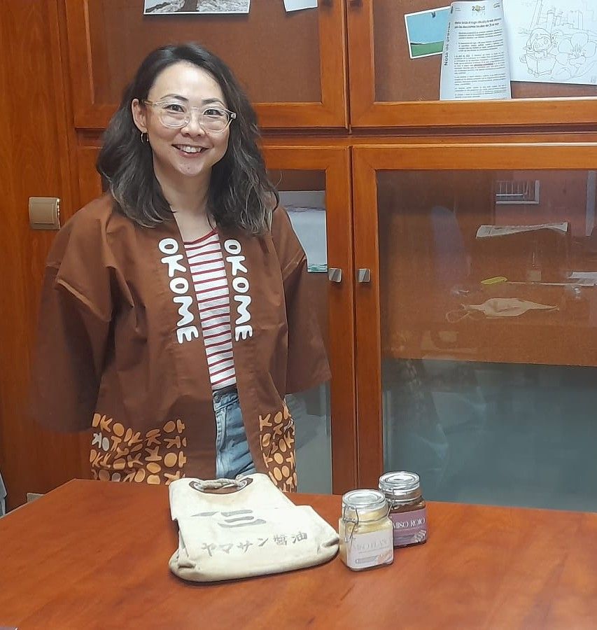 Masami con el miso que será protagonista de su proyecto. | MAR IGLESIAS