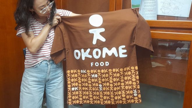 Kimono con el logotipo de la nueva empresa. | MAR IGLESIAS Kimono con el logotipo de la nueva empresa. | MAR IGLESIAS