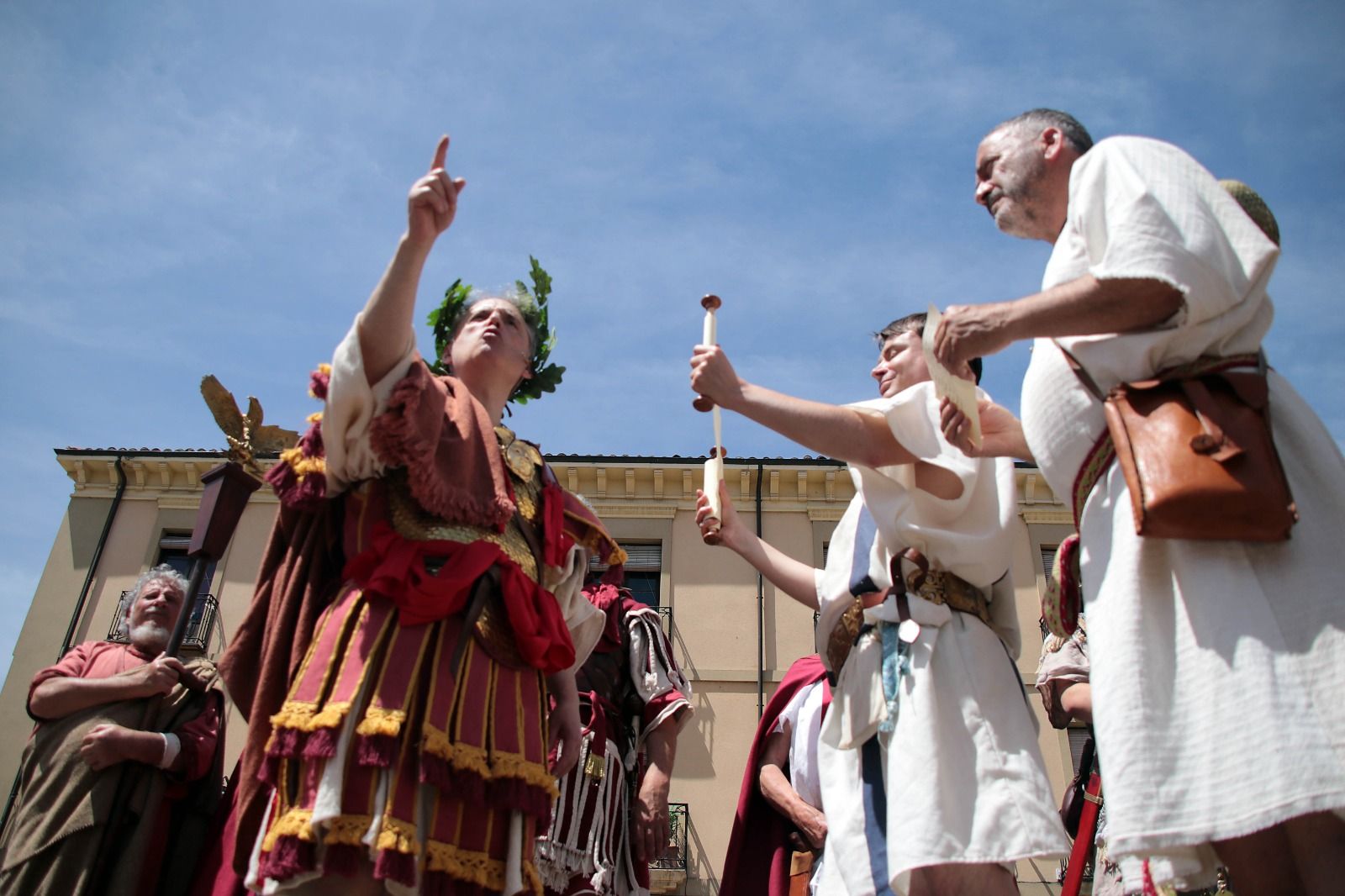 El emperador Galba es uno de los protagonistas de la recreación. | PEIO GARCÍA (Ical) El emperador Galba es uno de los protagonistas de la recreación. | PEIO GARCÍA (Ical)