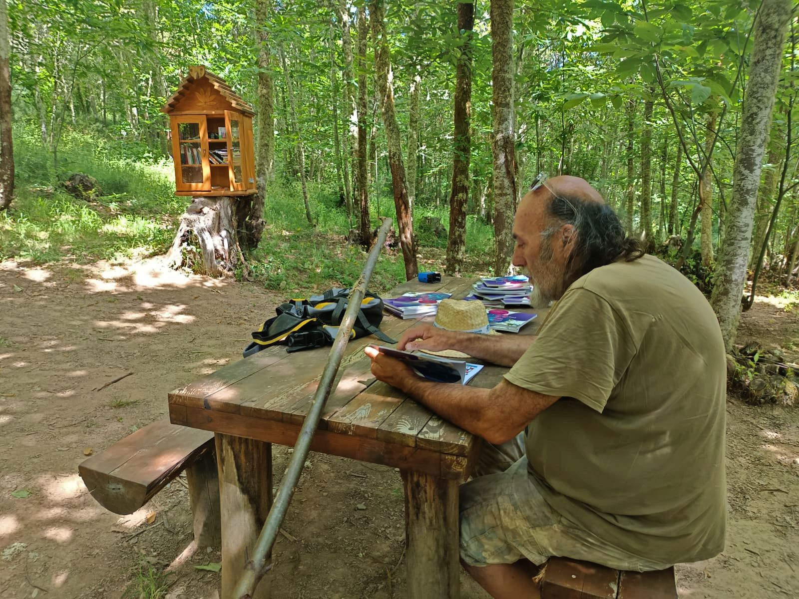 Minibiblioteca del Soto de Villar de los Barrios.