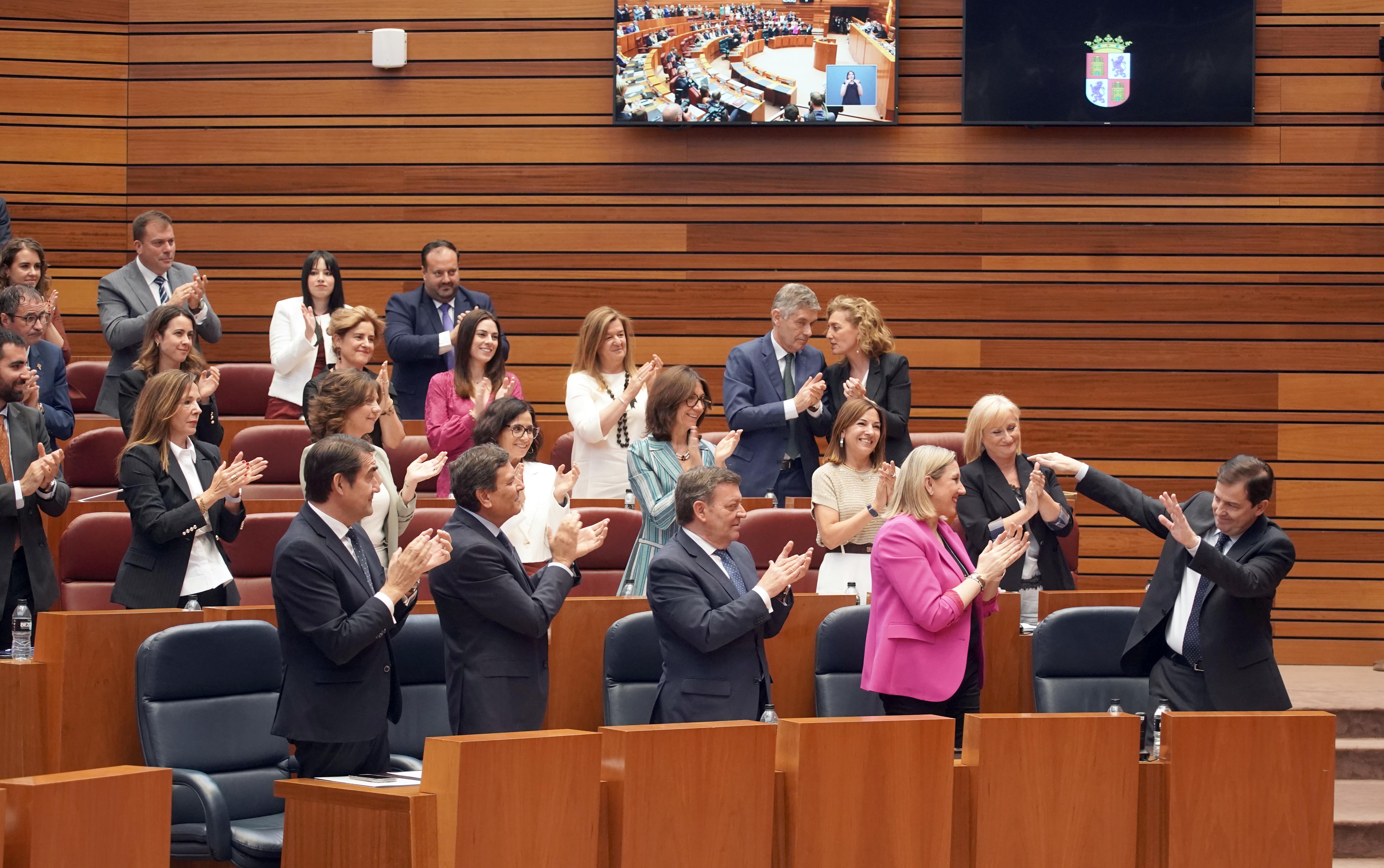 El candidato ‘popular’ Alfonso Fernández Mañueco fue investido este martes presidente de la Junta de Castilla y León. | RÚBEN CACHO (Ical) El candidato ‘popular’ Alfonso Fernández Mañueco fue investido este martes presidente de la Junta de Castilla y León. | RÚBEN CACHO (Ical)