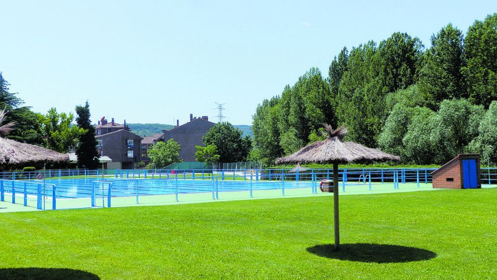 La Robla apuesta por un verano activo con la apertura de las piscinas y una amplia oferta para los más pequeños.
