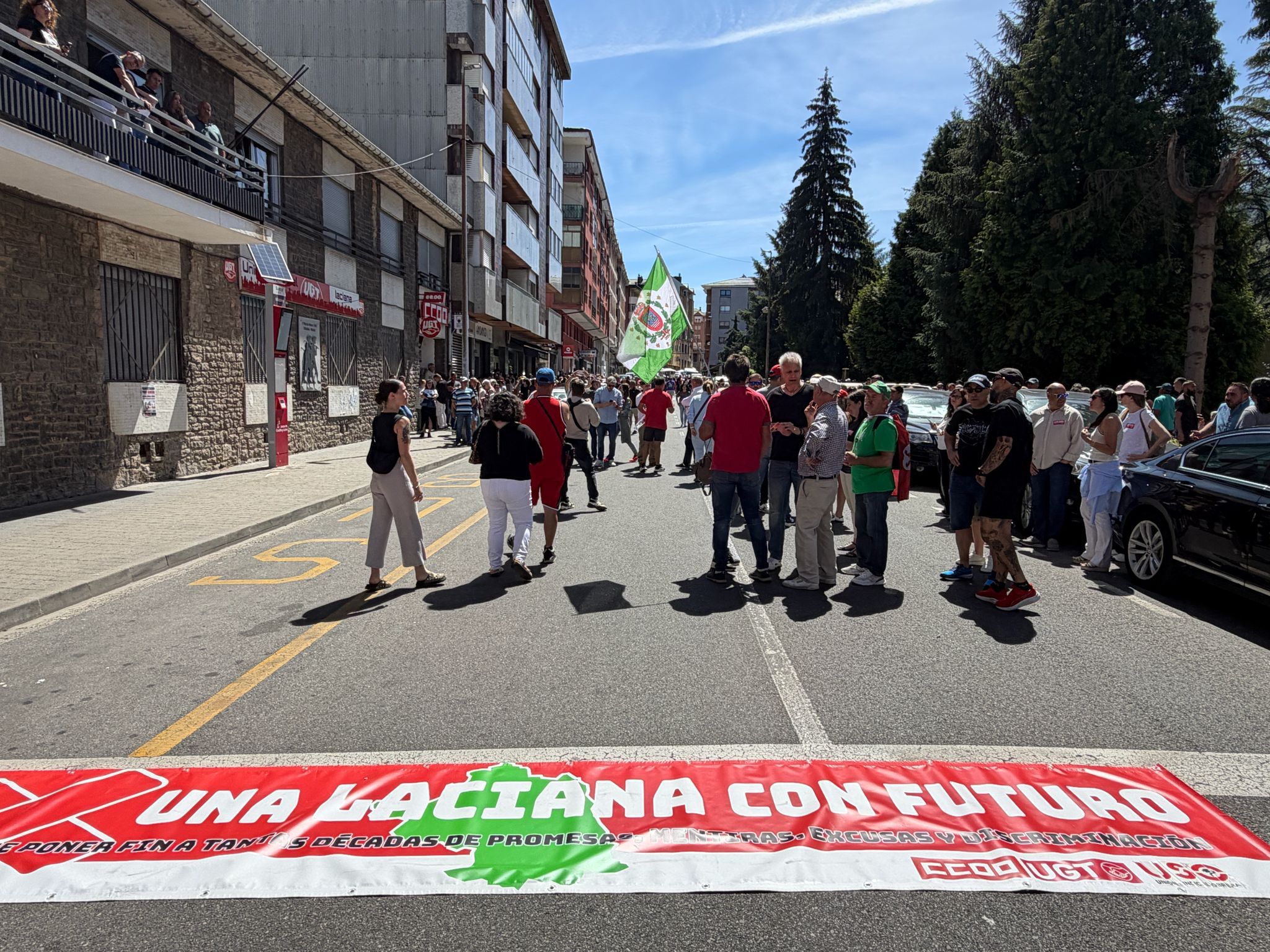 La protesta en Villablino por el futuro del valle de Laciana, en imágenes 
