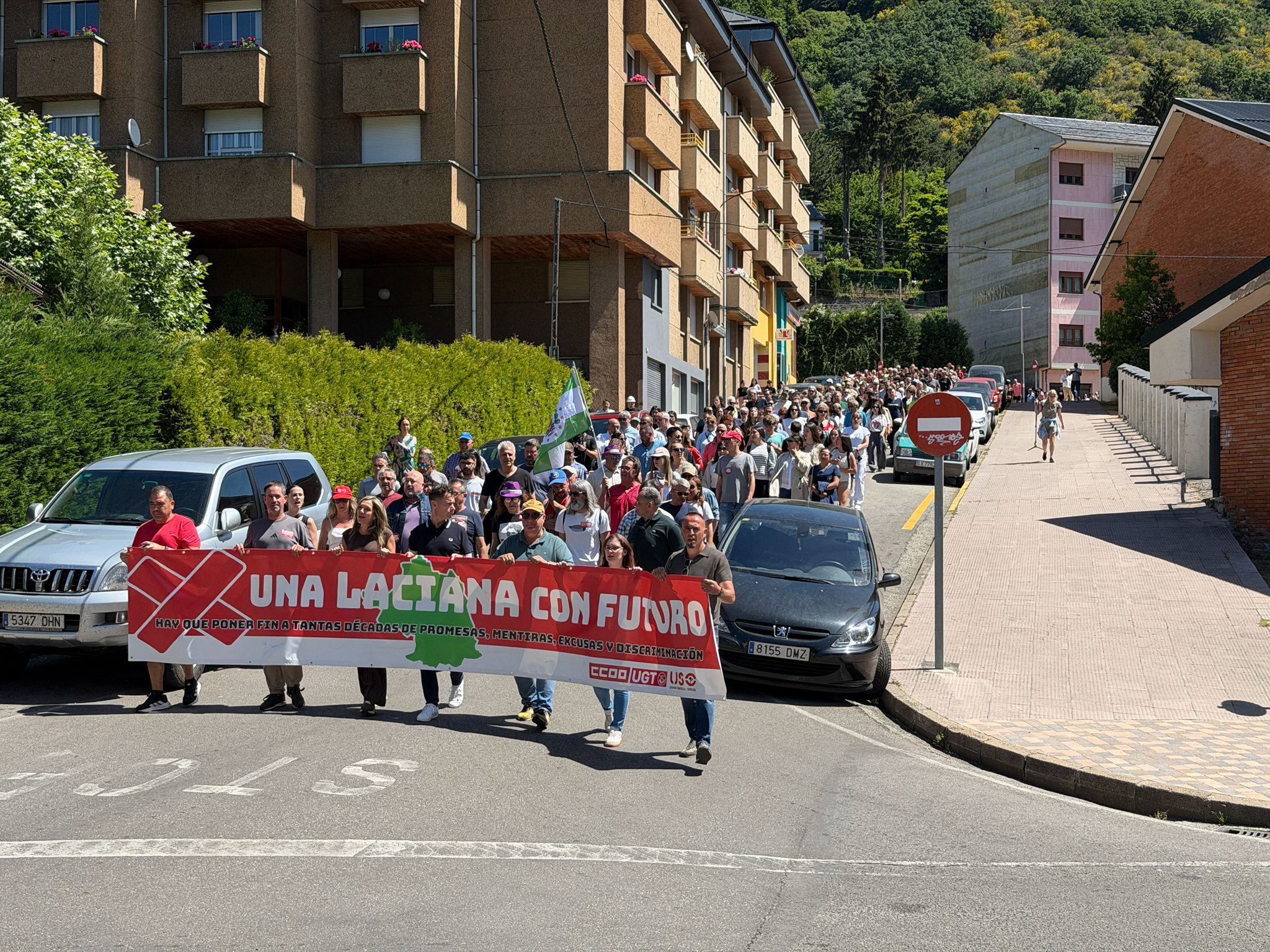 La protesta en Villablino por el futuro del valle de Laciana, en imágenes 