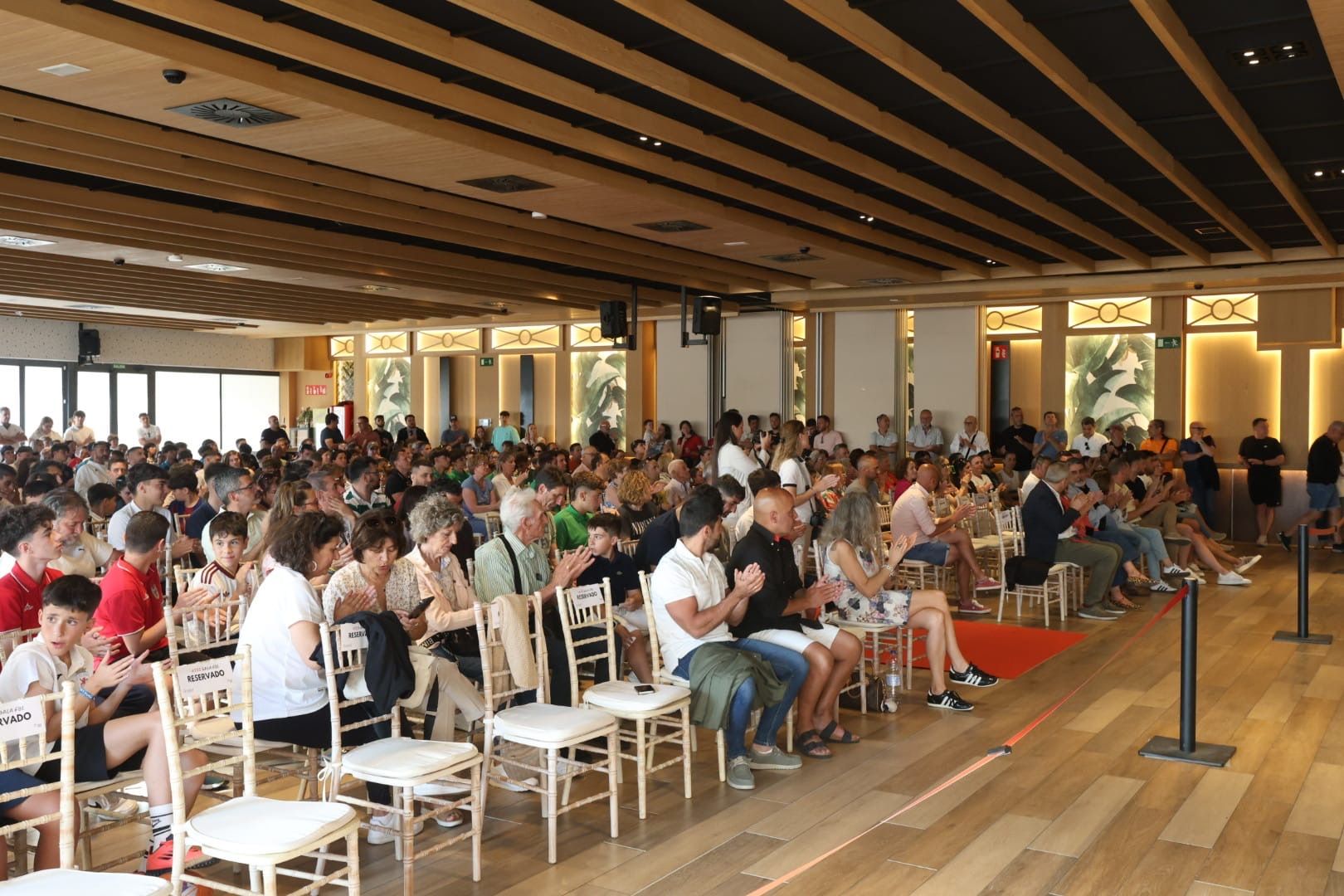 Gala de fútbol base León (3)