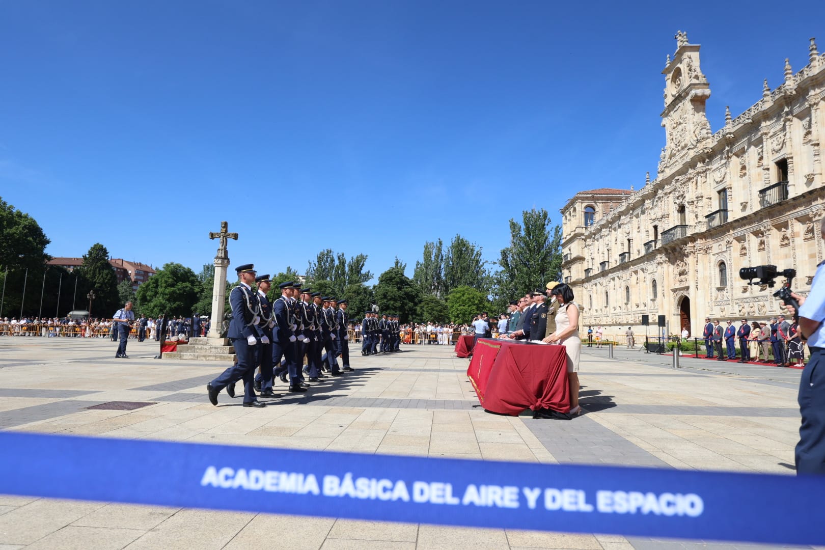Hijos Adoptivos de la ciudad de León 