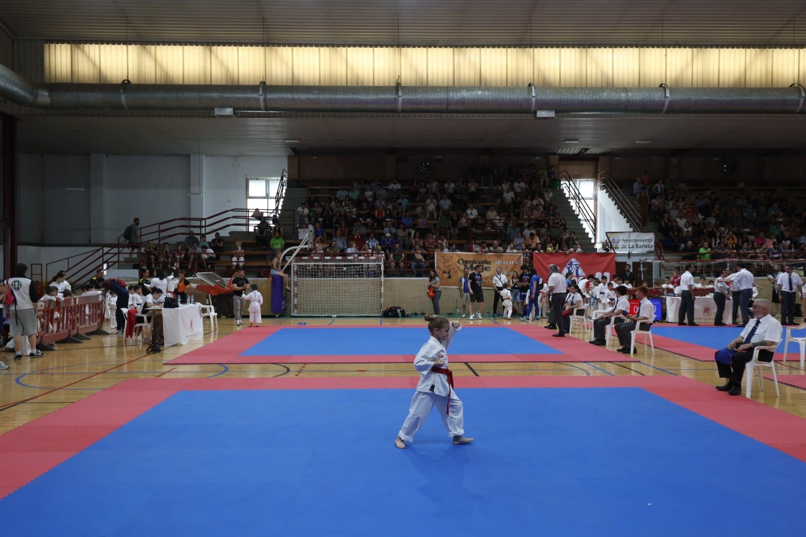 Campeonato de Kárate en La Bañeza (2)
