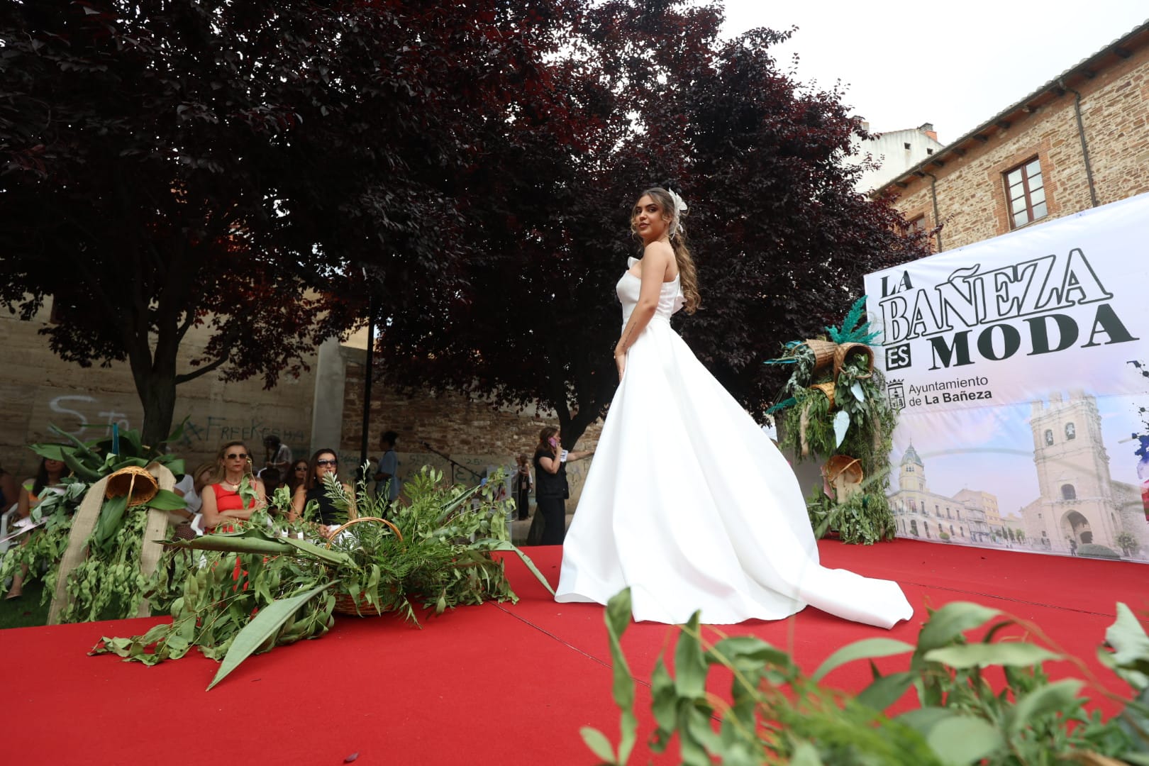 Desfile de La Bañeza es Moda. | FERNANDO OTERO