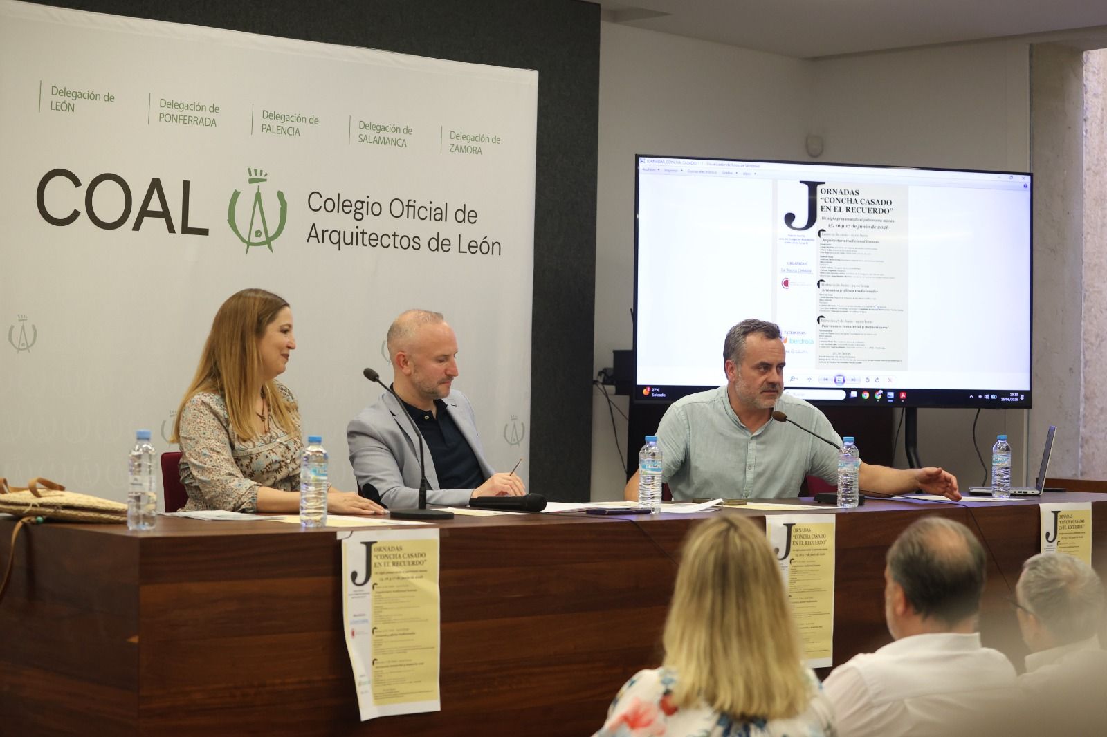 Eva Testa, Jorge Martínez y David Rubio inauguraron las Jornadas 'Concha Casado en el recuerdo'. | FERNANDO OTERO