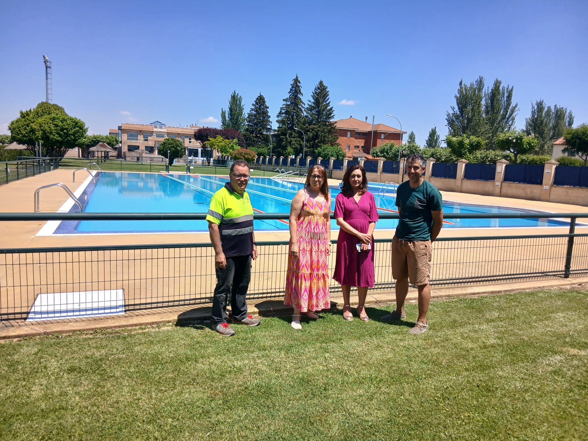 La alcaldesa, Alicia Gallego, visitando las instalaciones este martes que ya están a punto. | L.N.C. La alcaldesa, Alicia Gallego, visitando las instalaciones este martes que ya están a punto. | L.N.C.