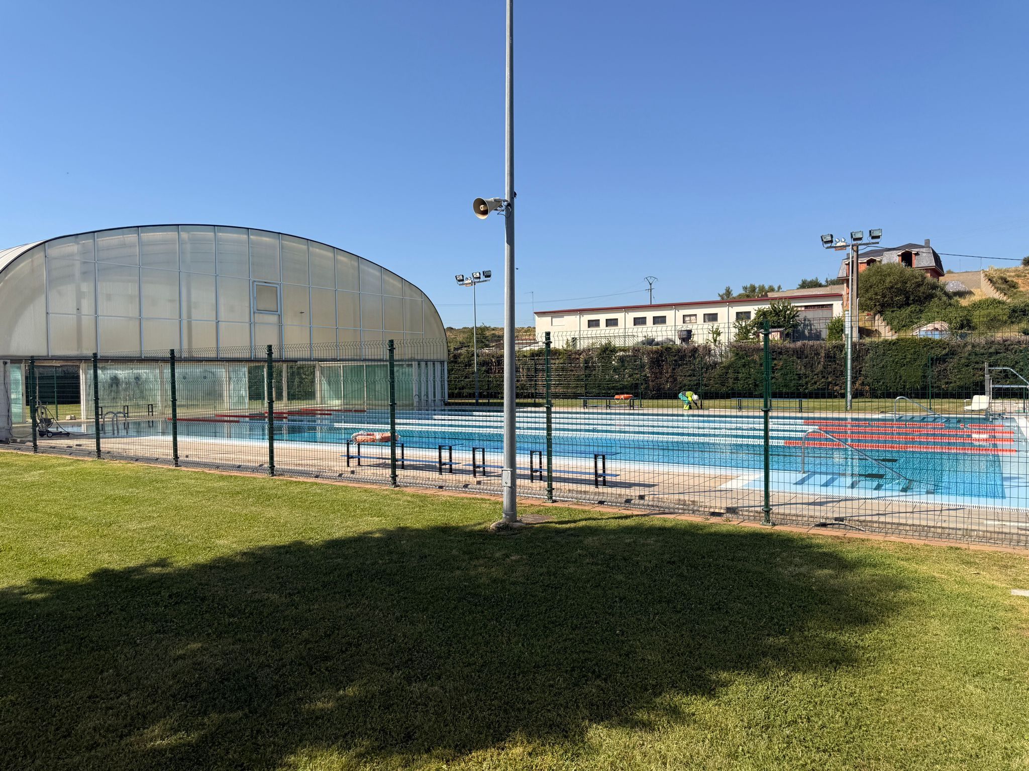 Piscinas de Trobajo del Camino. Piscinas de Trobajo del Camino.