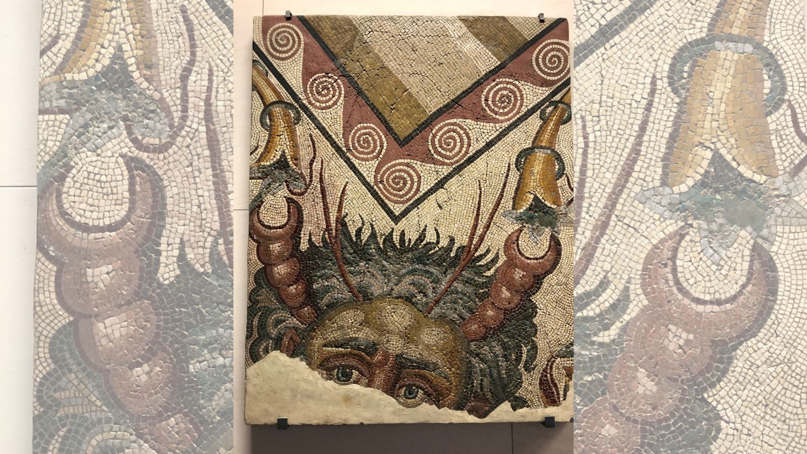 Un detalle del mosaico que protagoniza ‘León Romano, mes a mes’. | L.N.C.