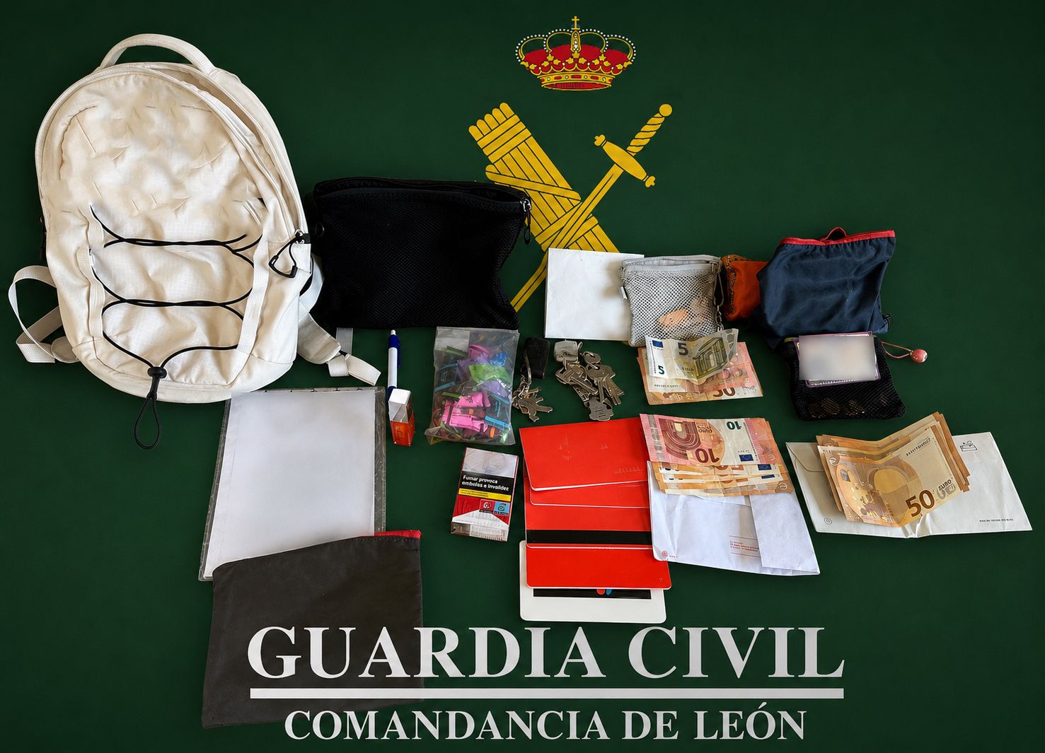 Mochila encontrada en Bembibre.