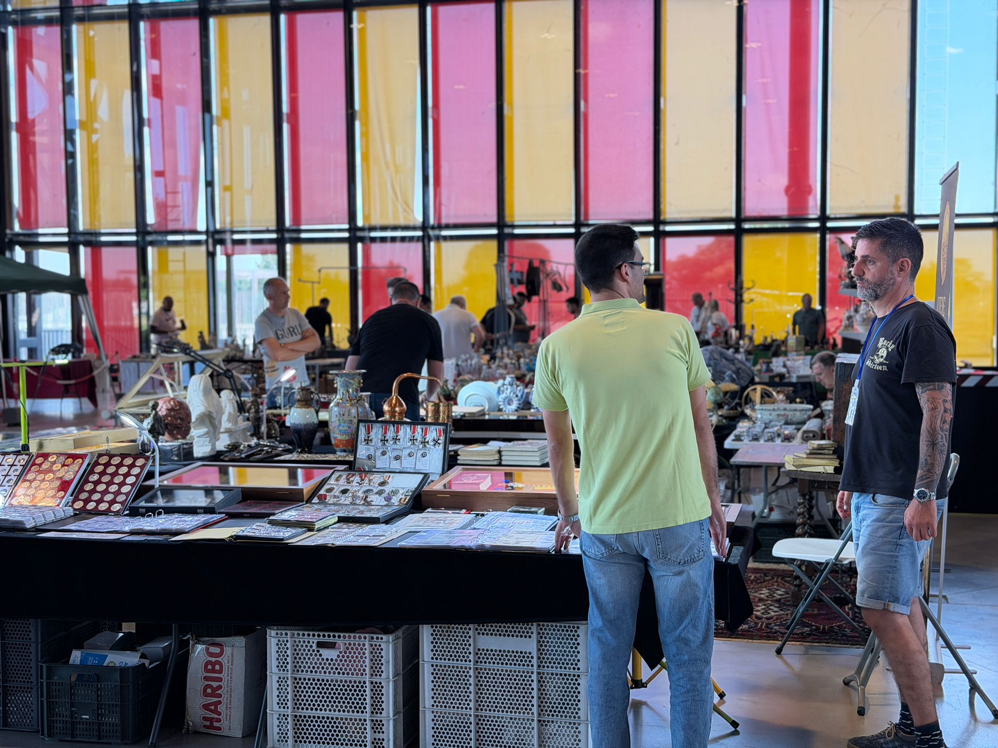  La Feria de Antigüedades 'León Antiq', en imágenes 