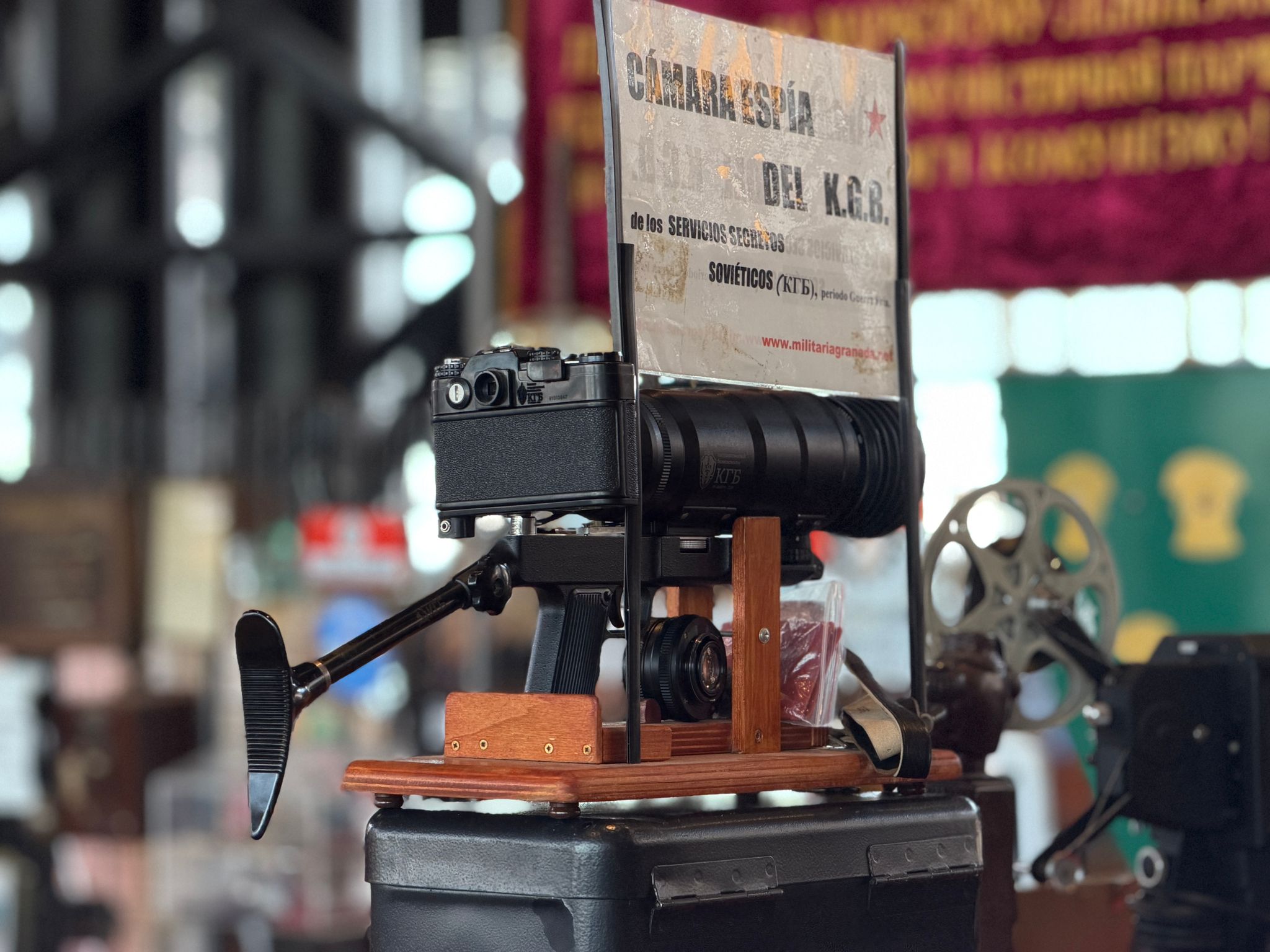  La Feria de Antigüedades 'León Antiq', en imágenes 