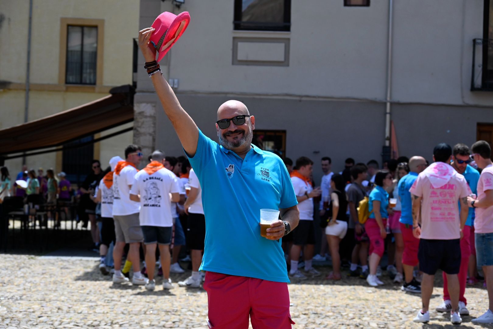 Día de Peñas en las fiestas de San Juan y San Pedro de León. | SAÚL ARÉN
