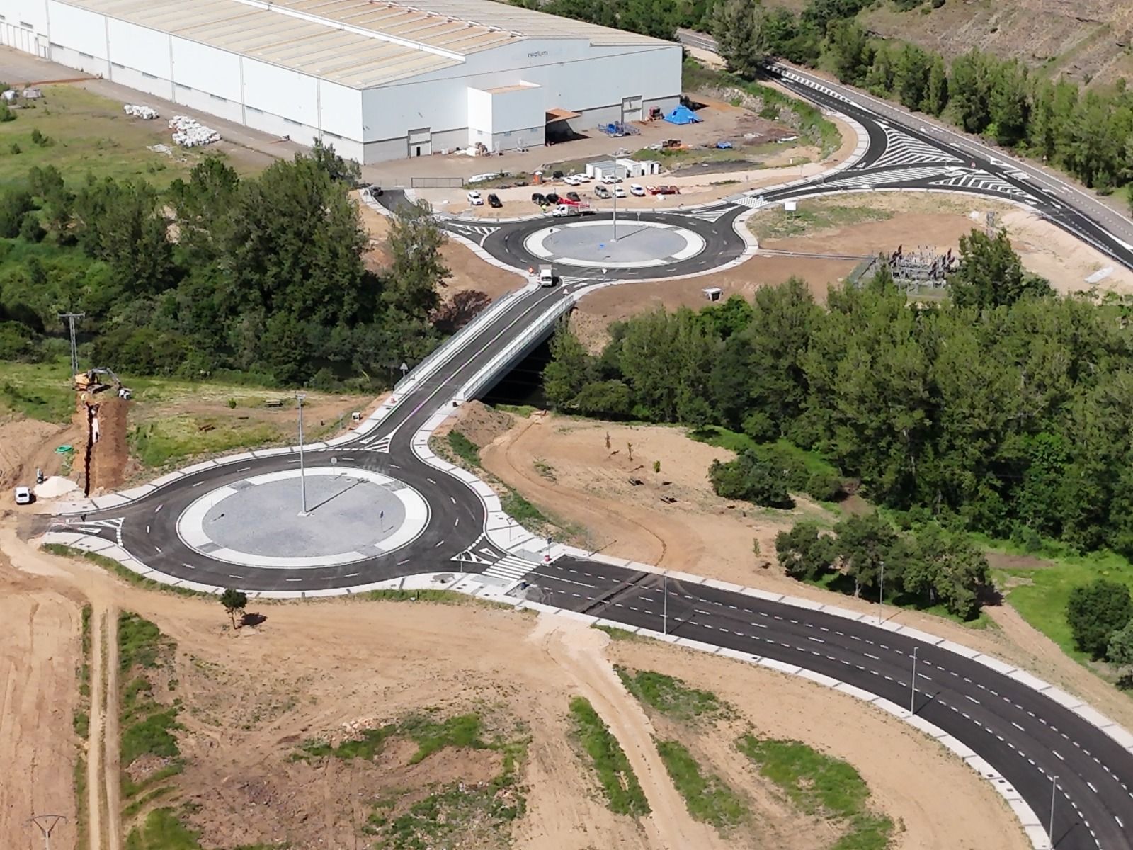 Obras de urbanización de la Fase I del polígono industrial de El Crispín. | L.N.C. Obras de urbanización de la Fase I del polígono industrial de El Crispín. | L.N.C.