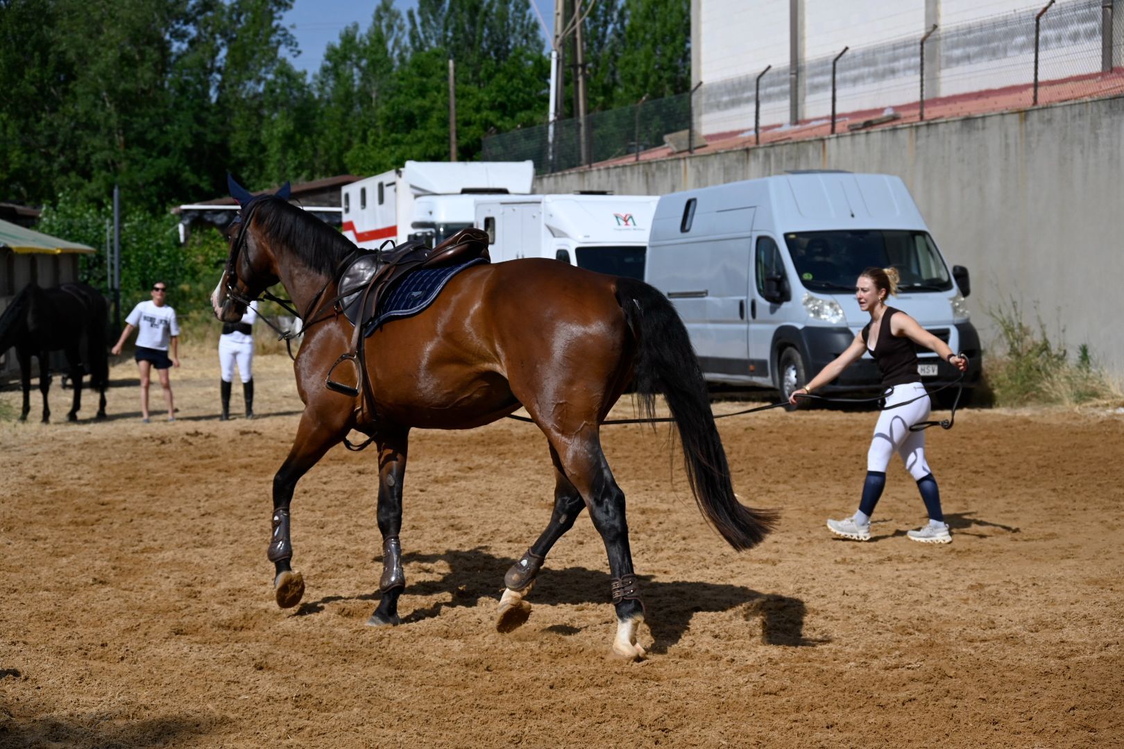 Diferentes momentos del LXXV Concurso Nacional de Saltos que se desarolló en León durante todo el fin de semana. SAÚL ARÉN (17)