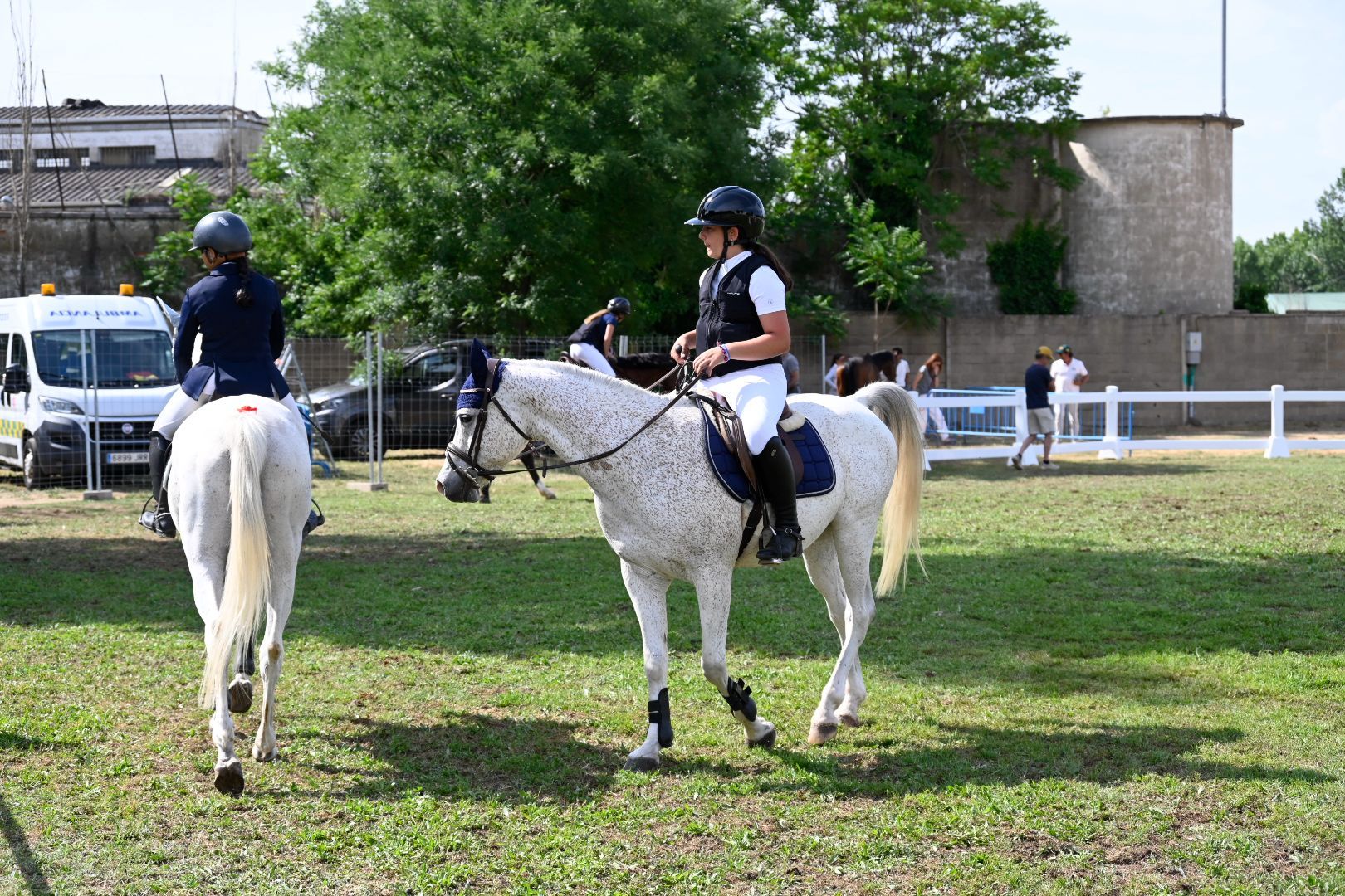 Diferentes momentos del LXXV Concurso Nacional de Saltos que se desarolló en León durante todo el fin de semana. SAÚL ARÉN (21)