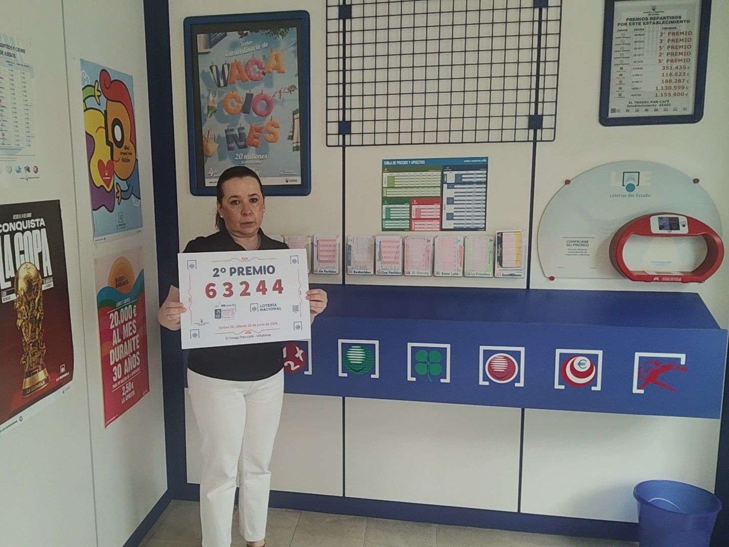 Punto de venta del boleto agraciado en Villablino. | L.N.C. Punto de venta del boleto agraciado en Villablino. | L.N.C.
